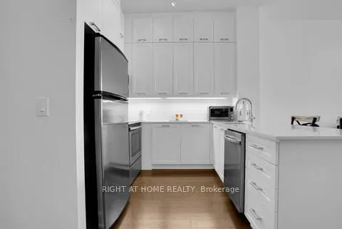 2480 Prince Michael Drive, #719