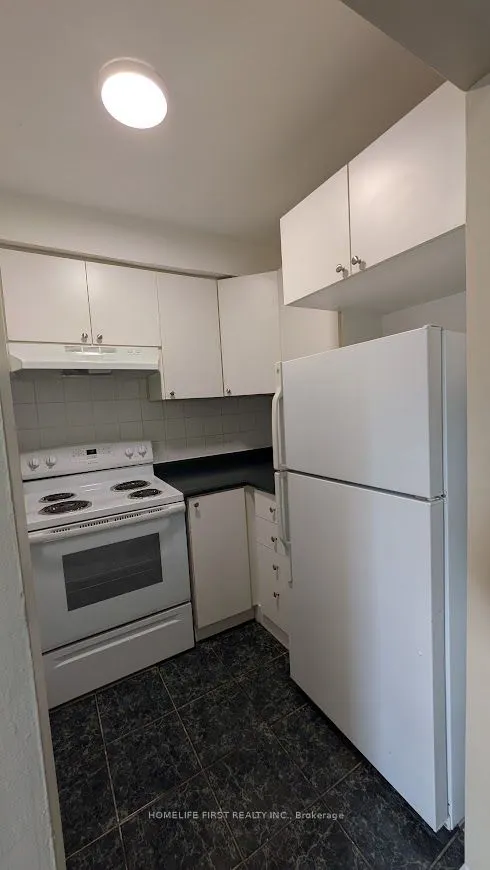191 Earlscourt Avenue, #2nd and 3rd Floor