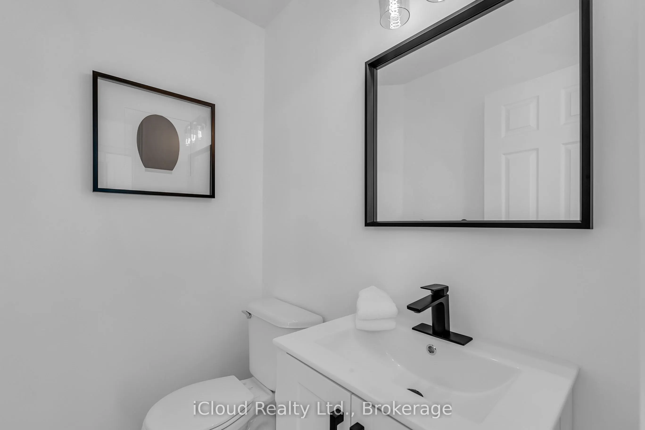 2295 Rochester Circle, #18
