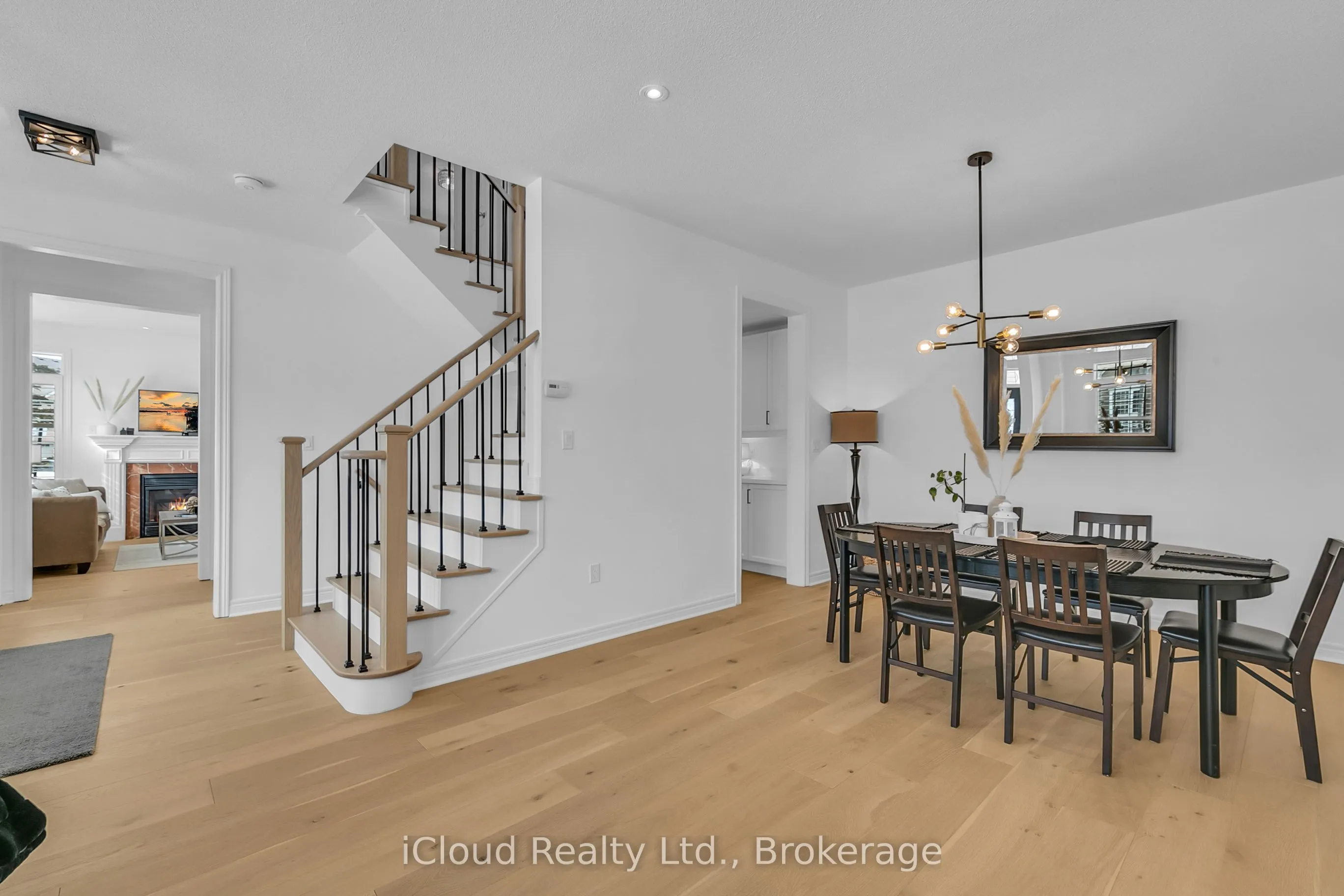2295 Rochester Circle, #18