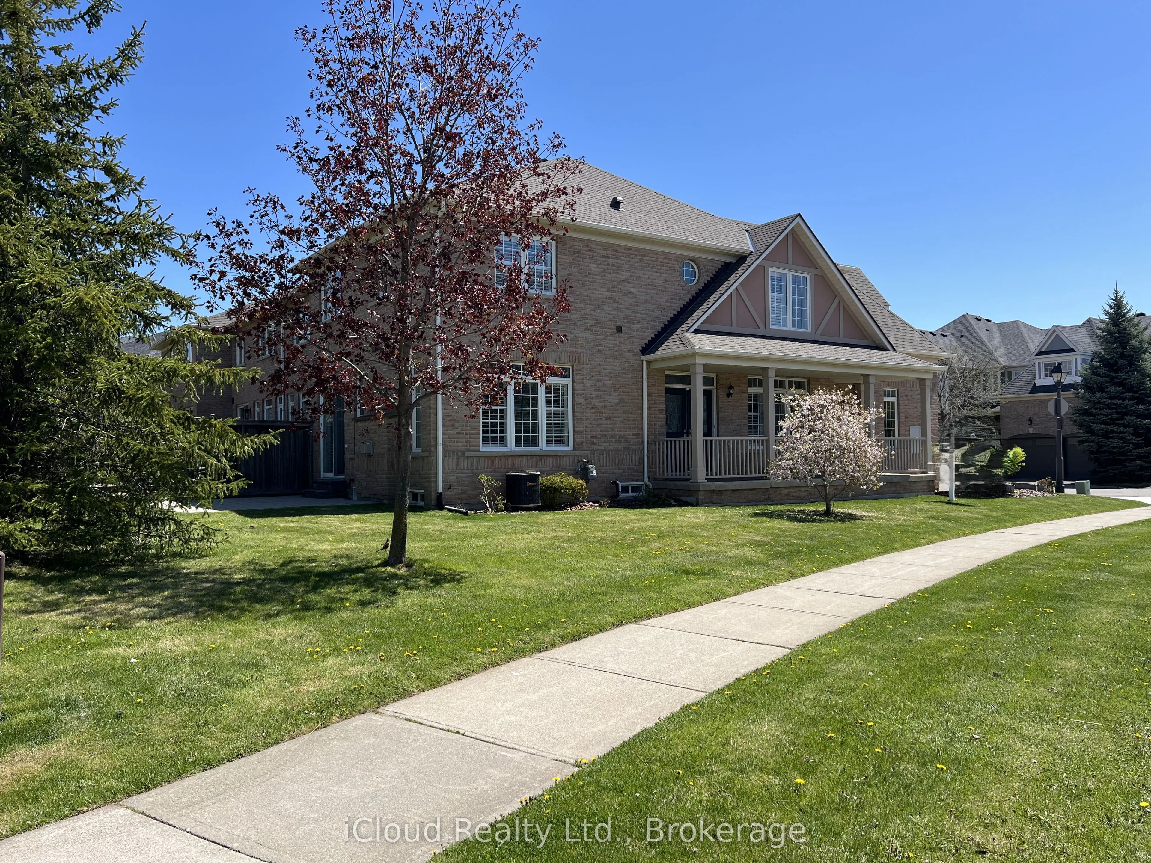 2295 Rochester Circle, #18