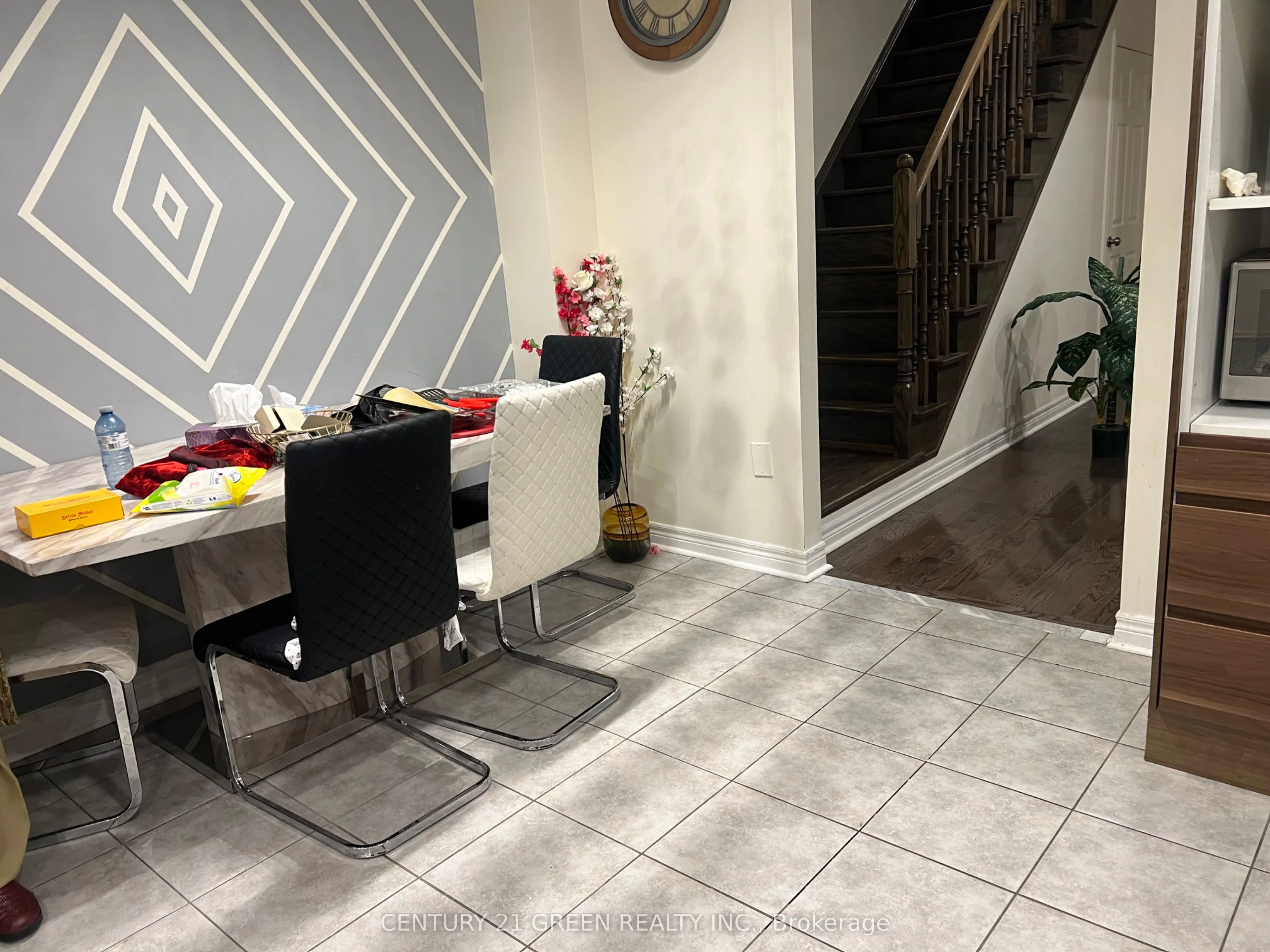 634 Mockridge Terrace, #Upper Level
