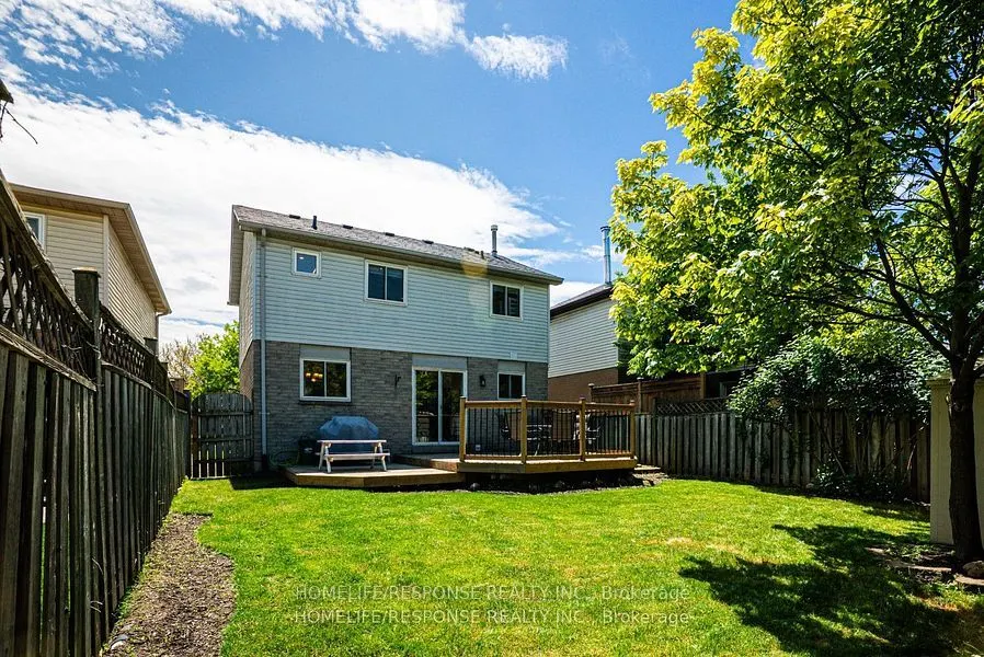2102 CLIPPER Crescent