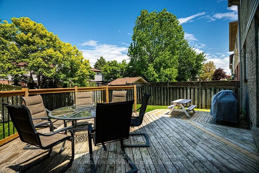 2102 CLIPPER Crescent
