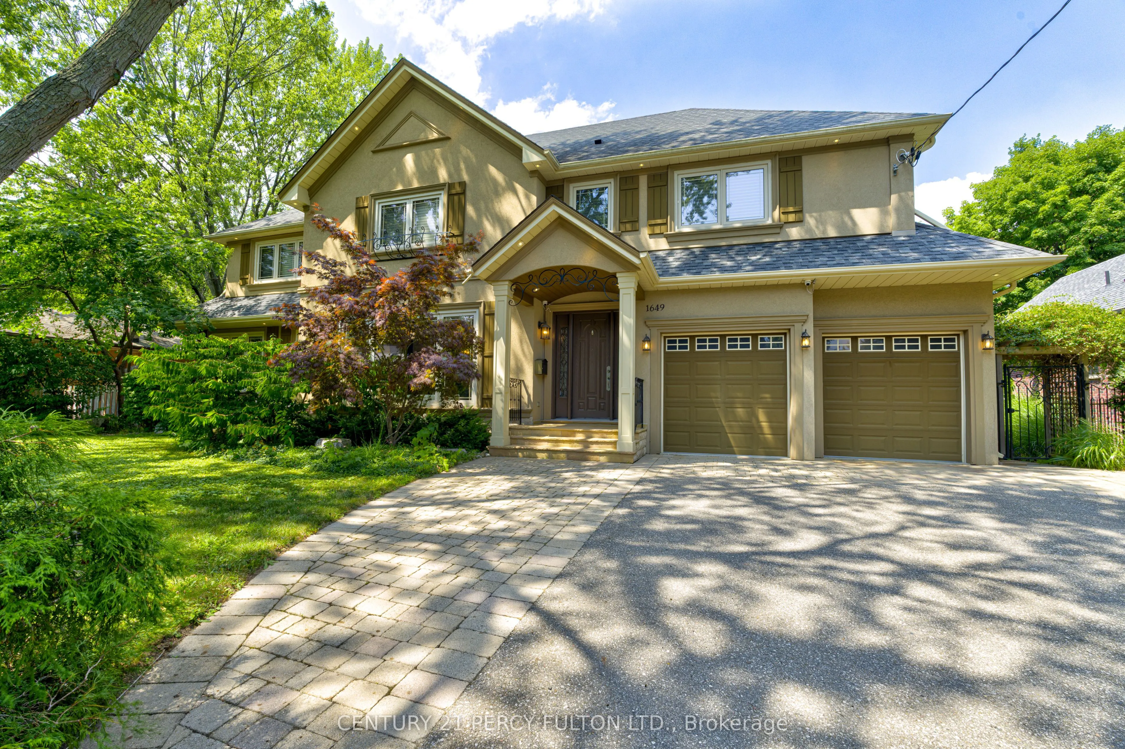 1649 Wedmore Way