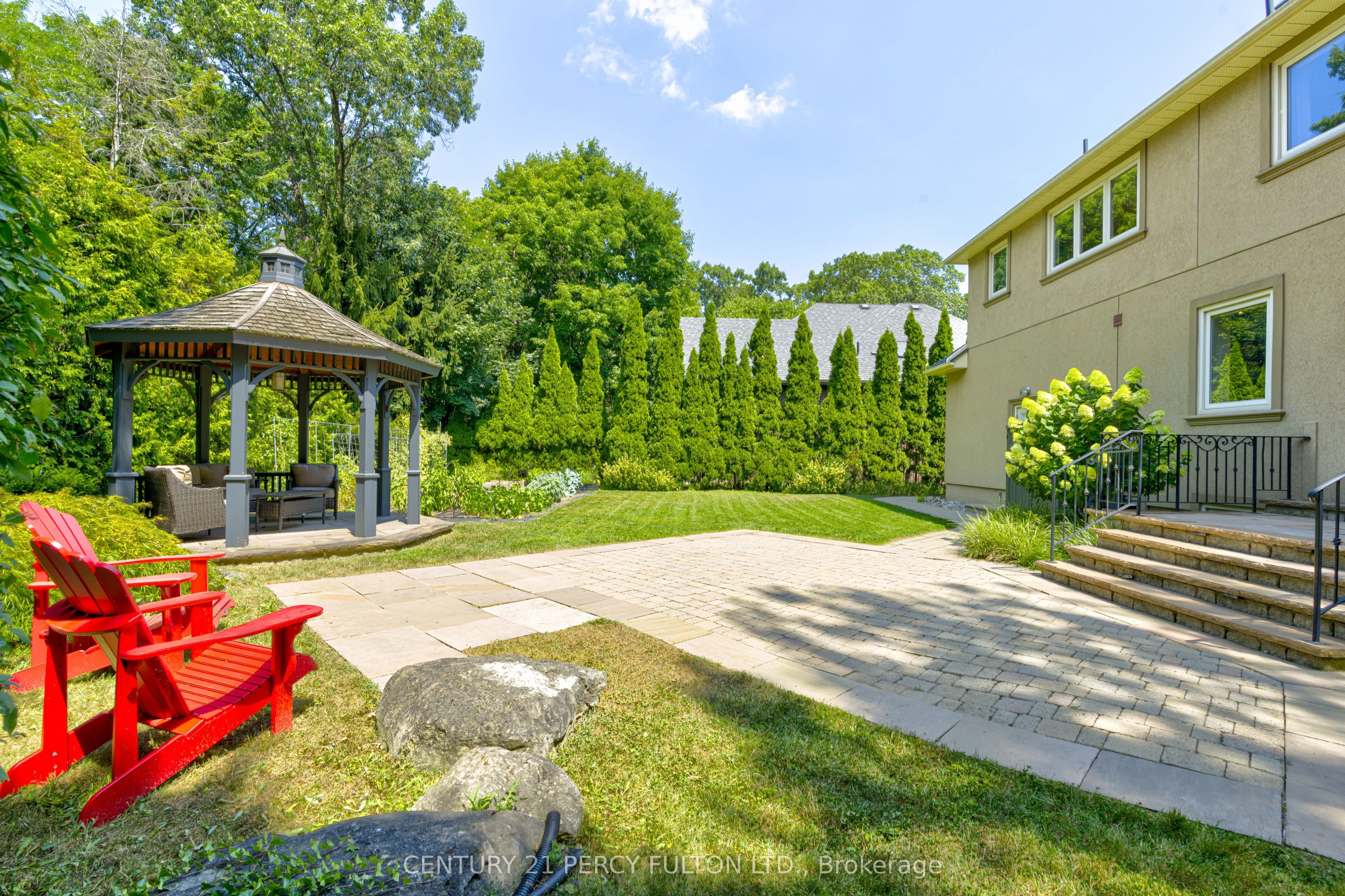 1649 Wedmore Way
