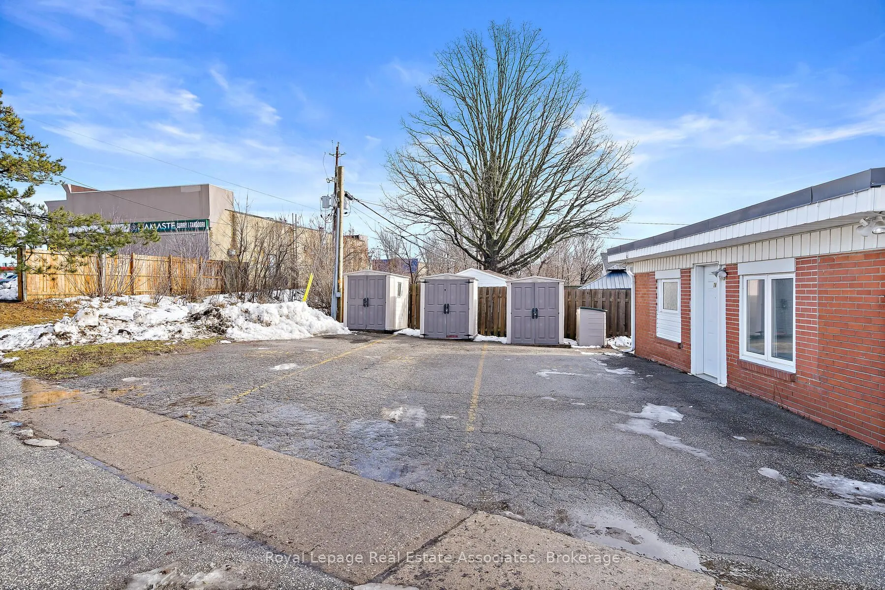 7 Rexway Drive