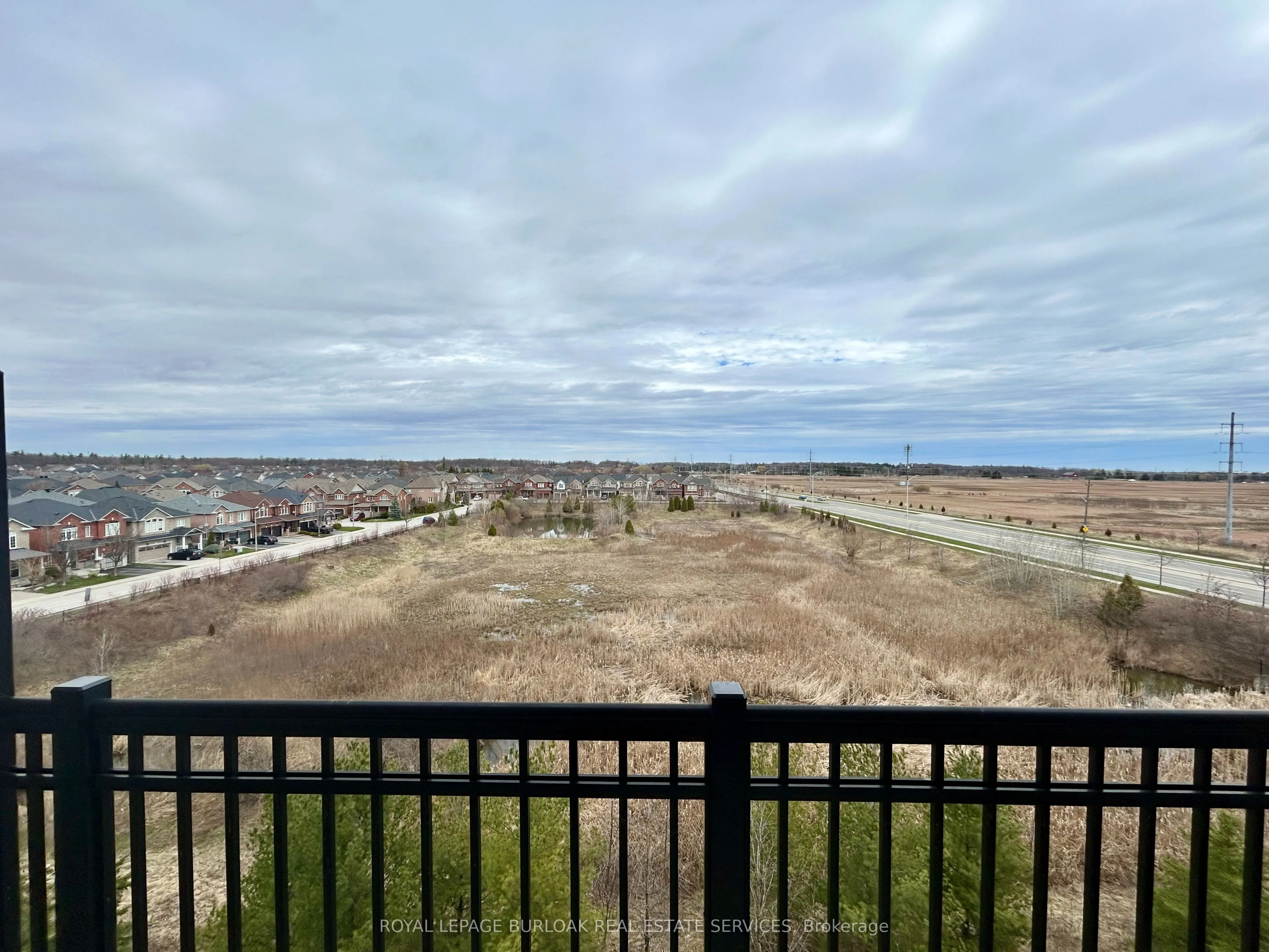 5327 Upper Middle Road, #509