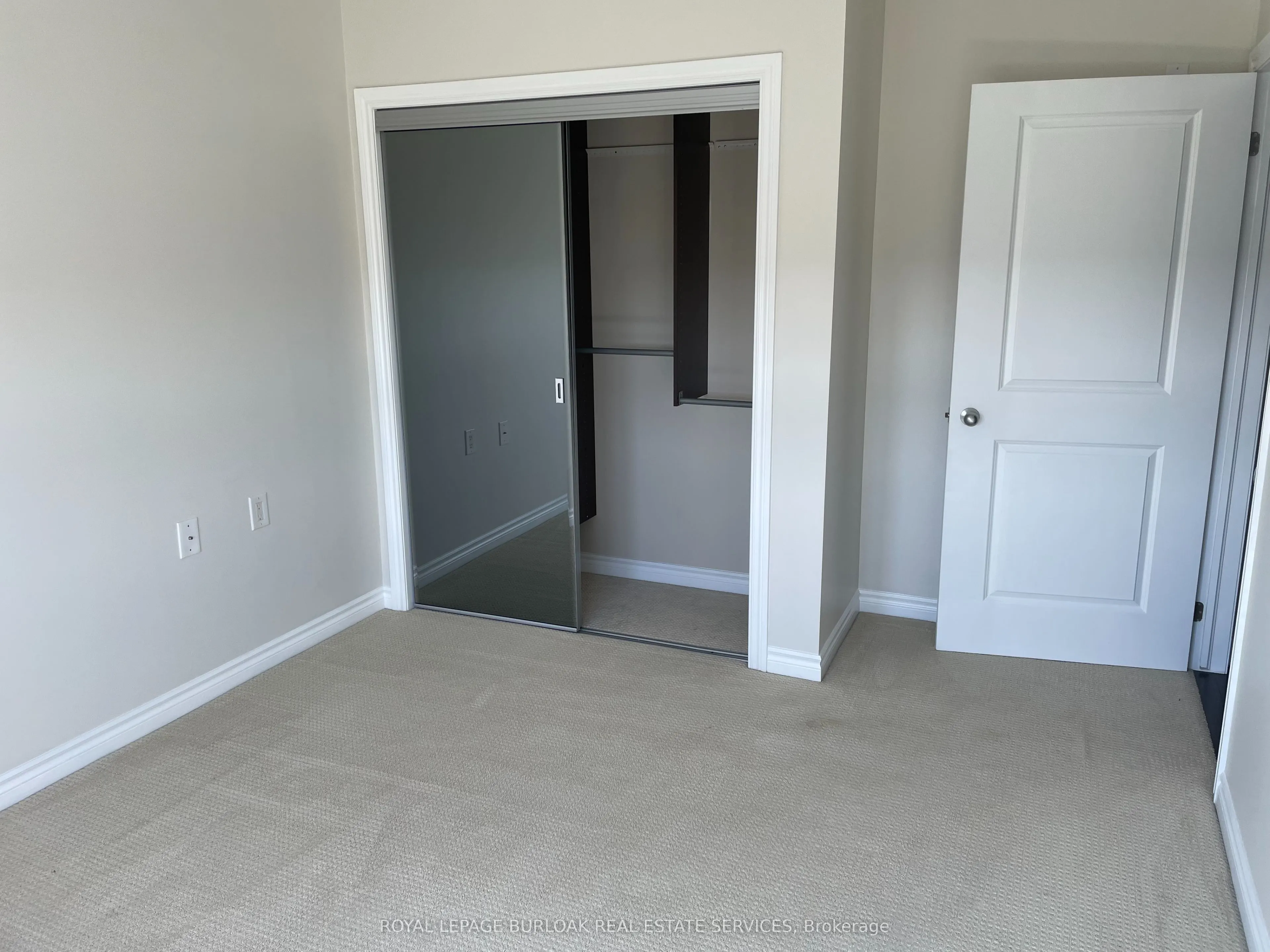 5327 Upper Middle Road, #509