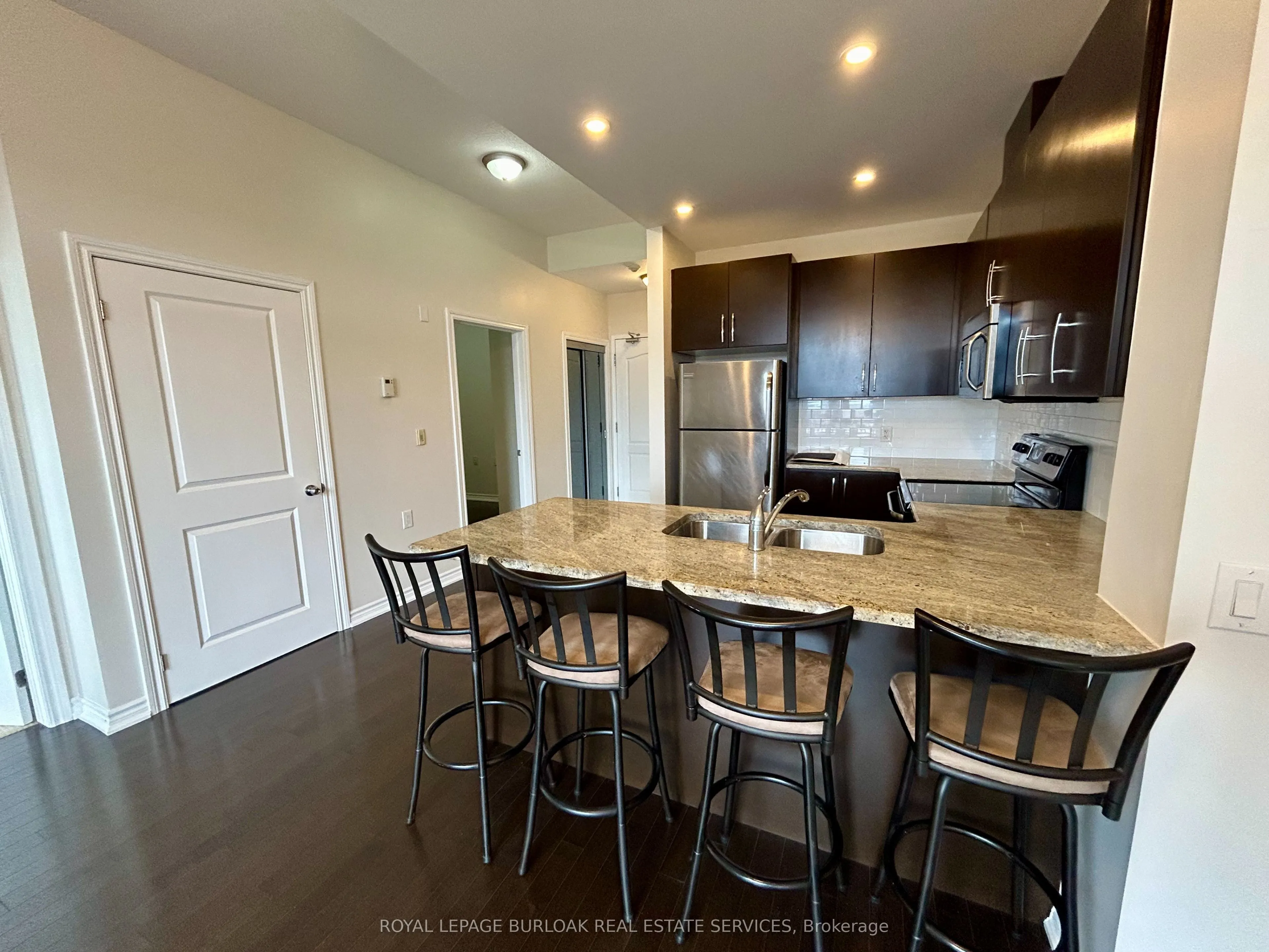 5327 Upper Middle Road, #509