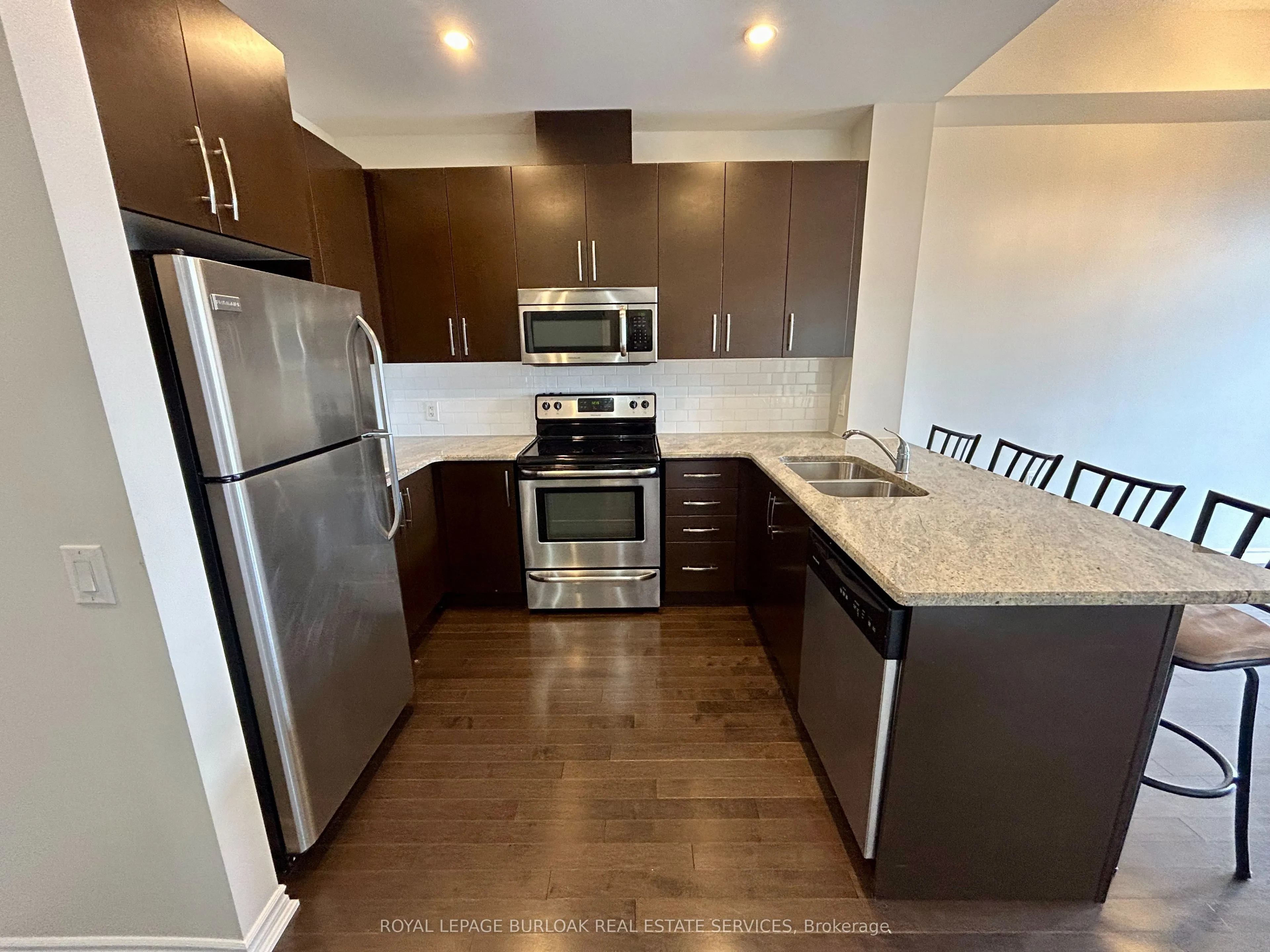 5327 Upper Middle Road, #509