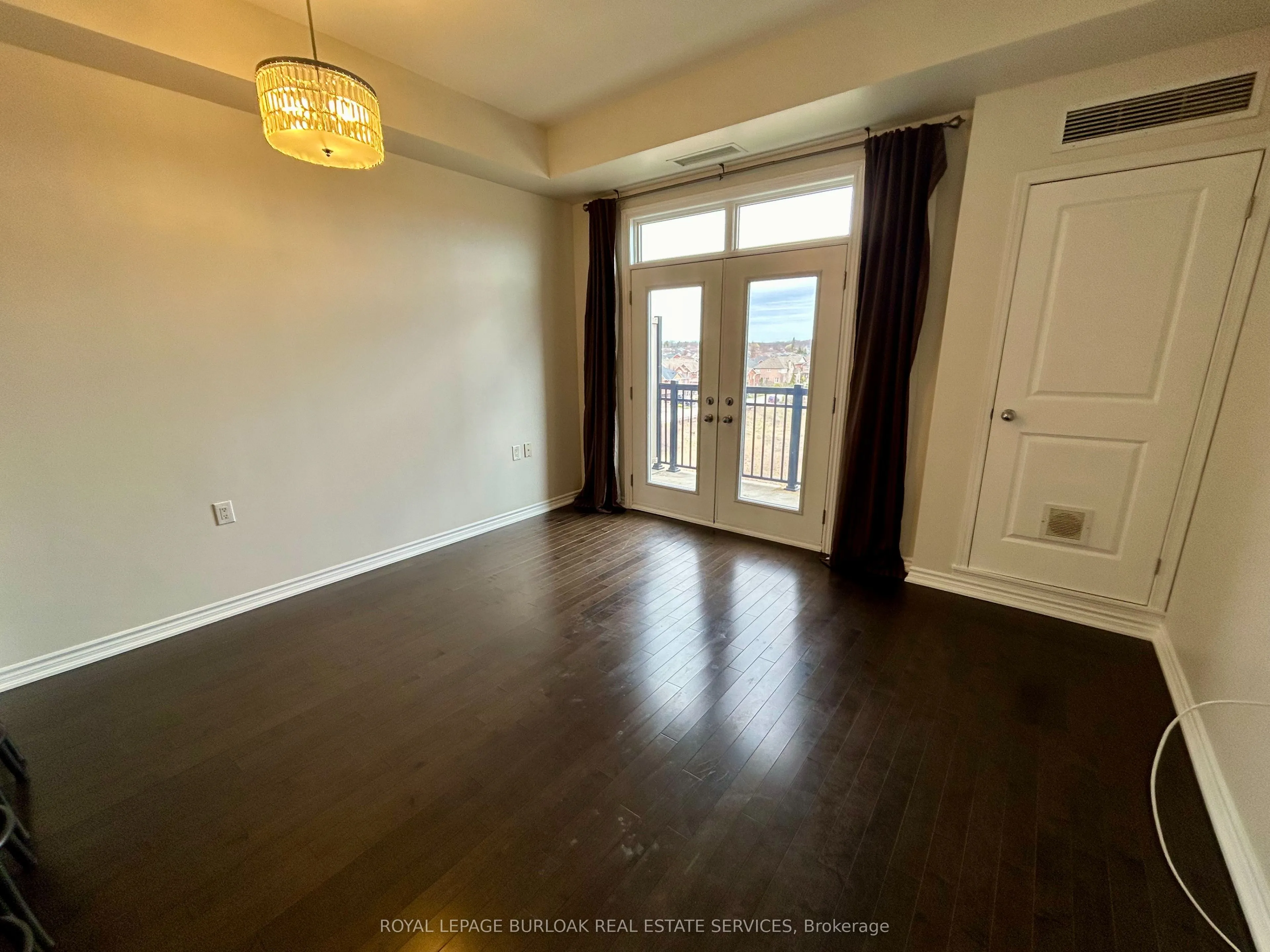 5327 Upper Middle Road, #509
