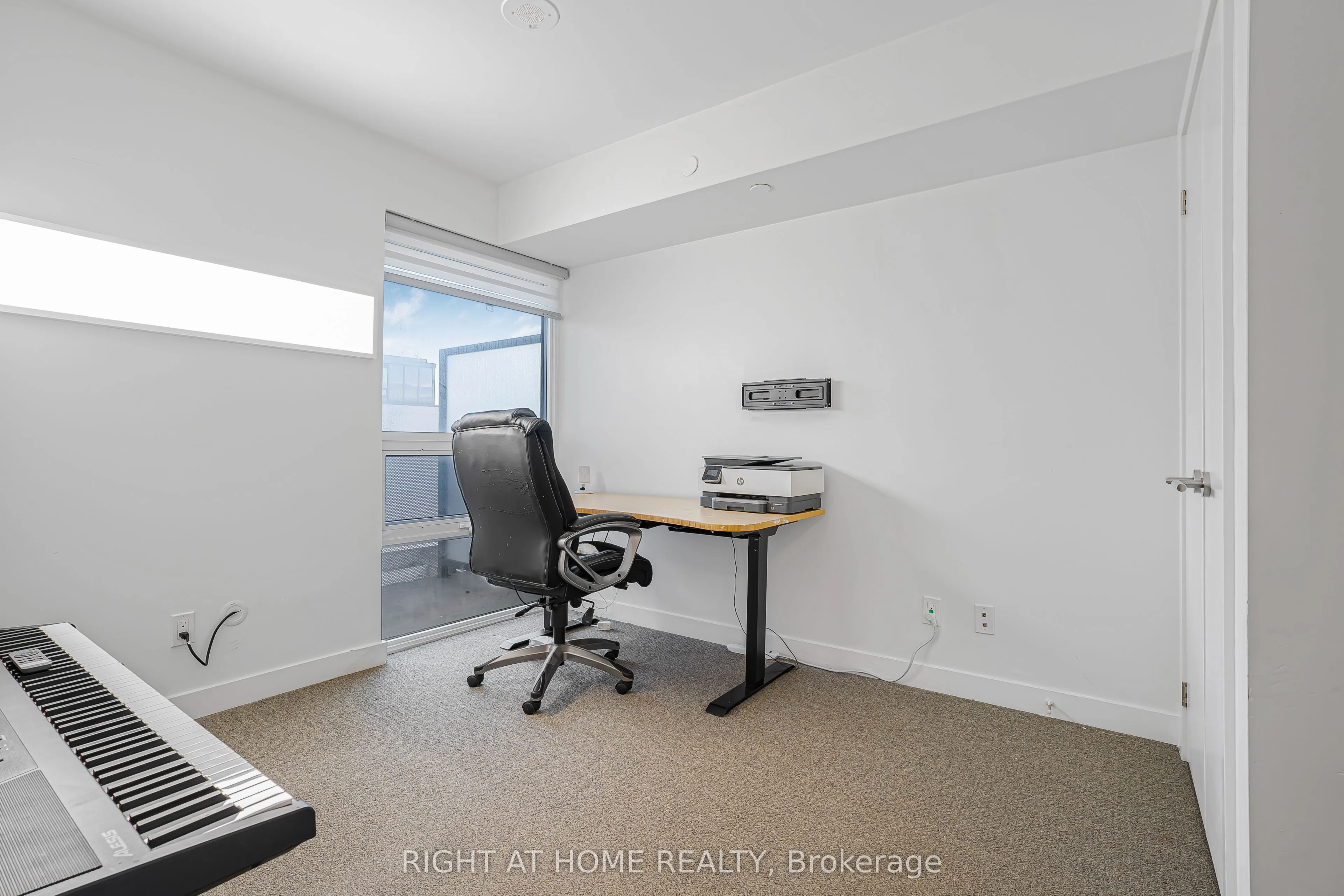 120 Varna Drive, #602