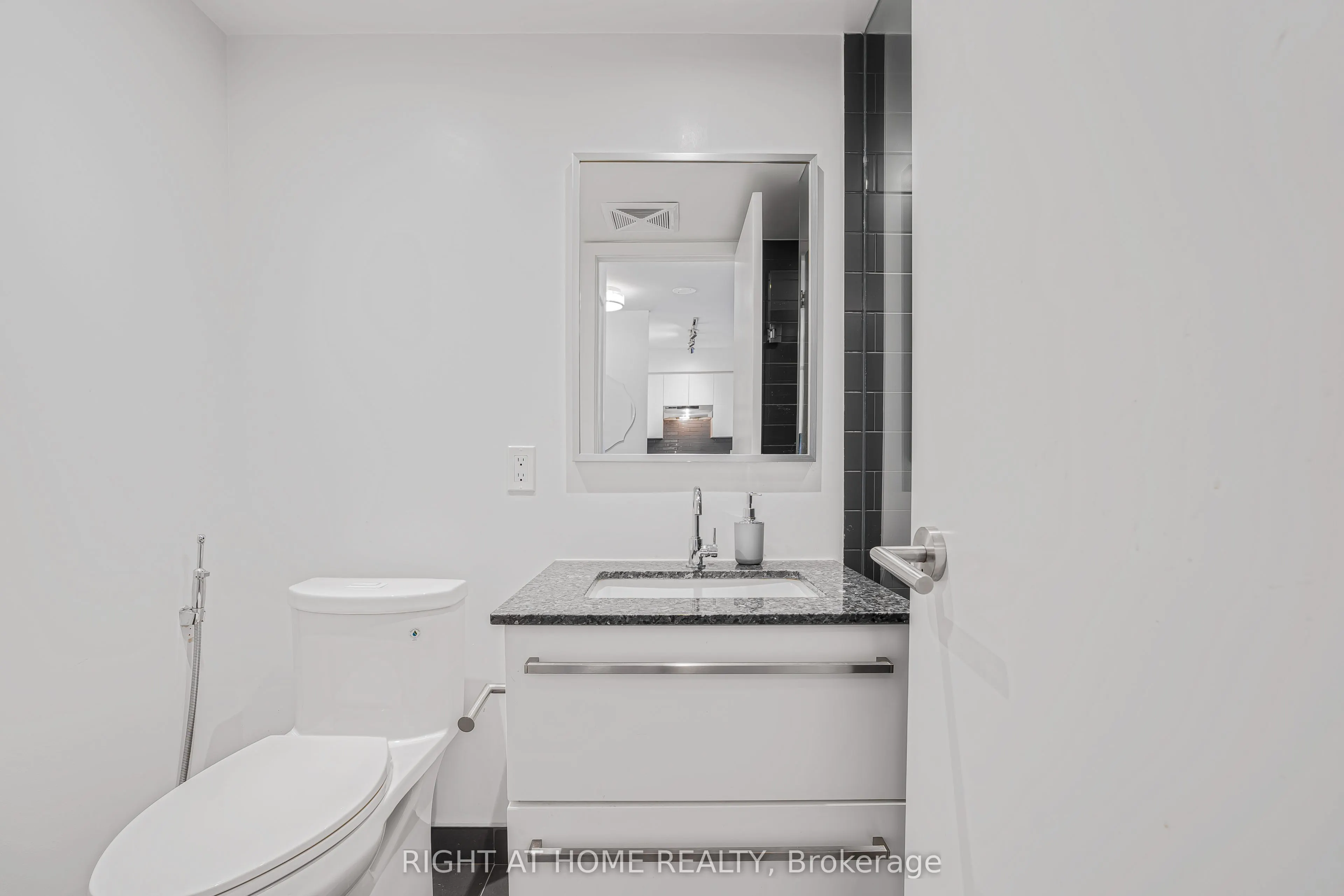 120 Varna Drive, #602