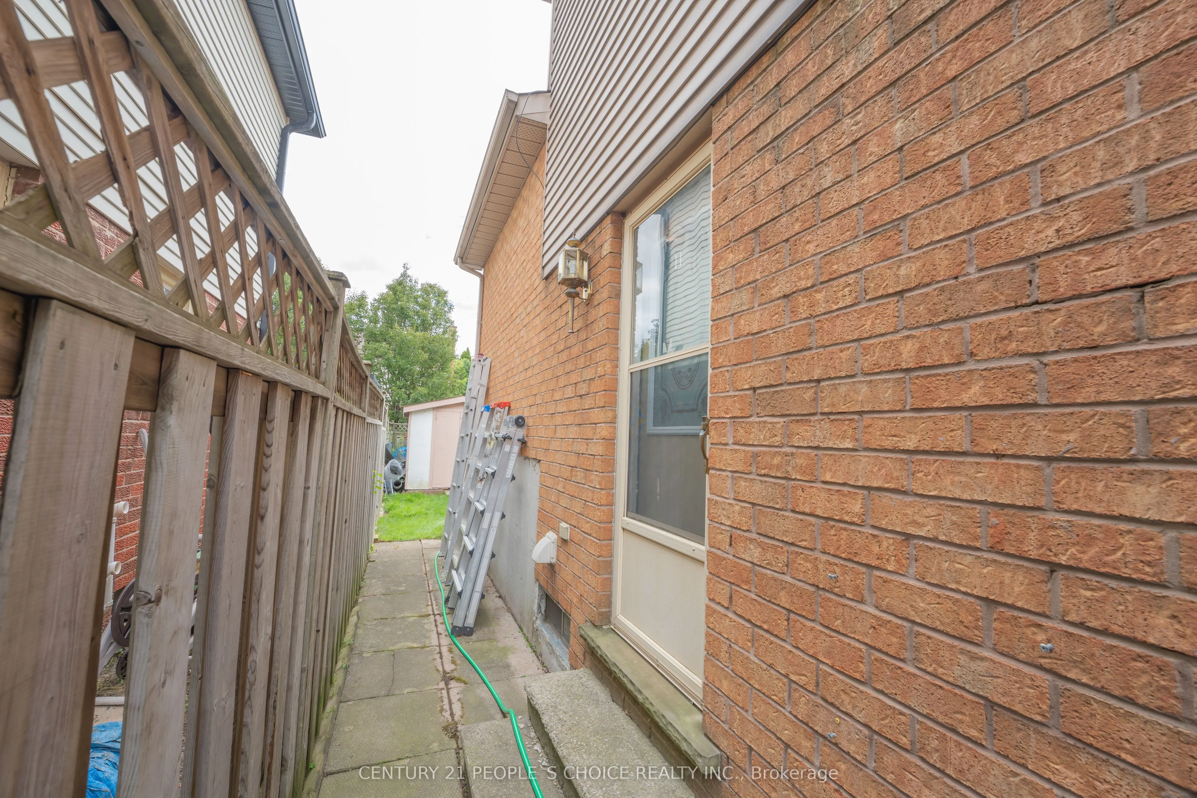 2247 Silverbirch Court