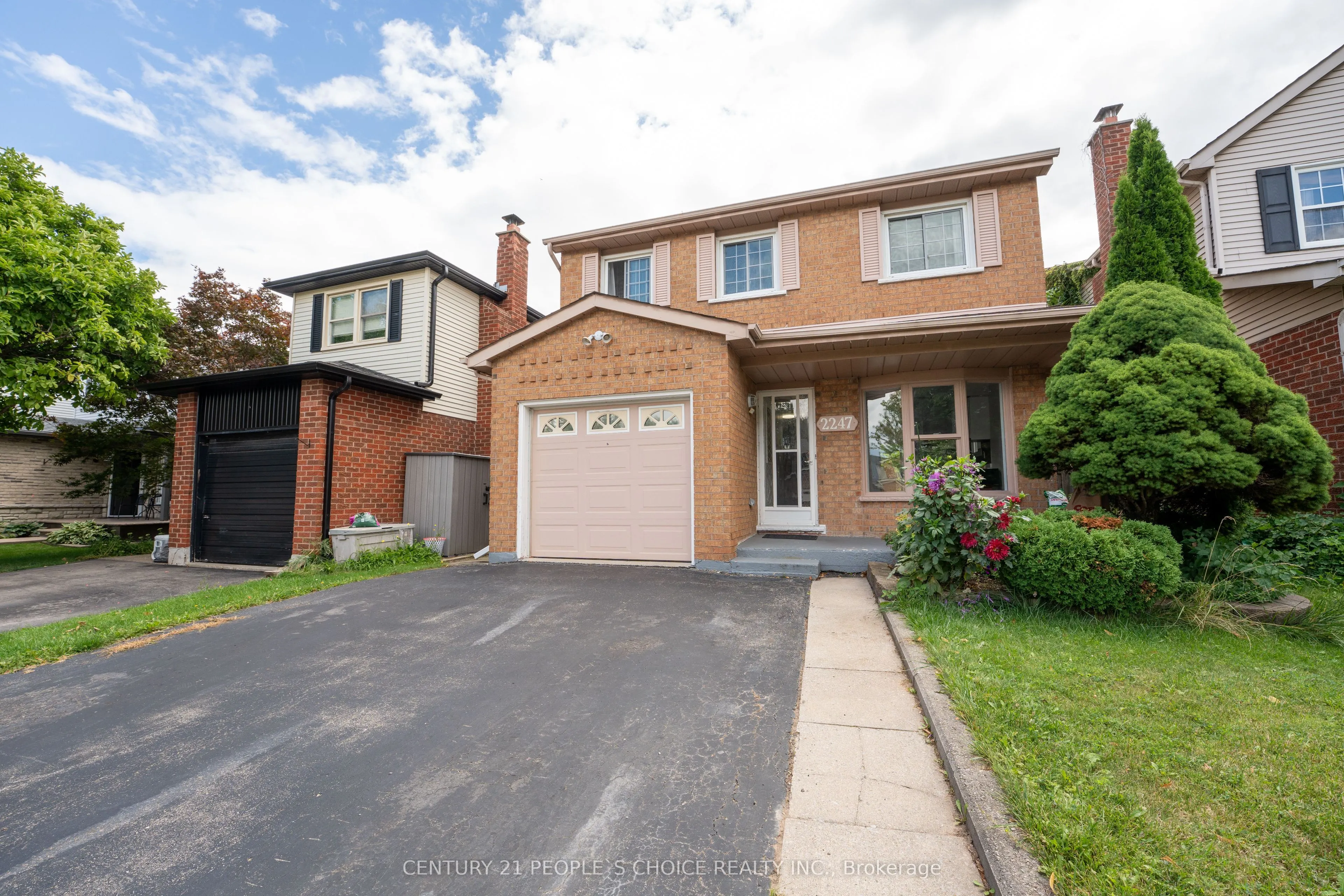 2247 Silverbirch Court