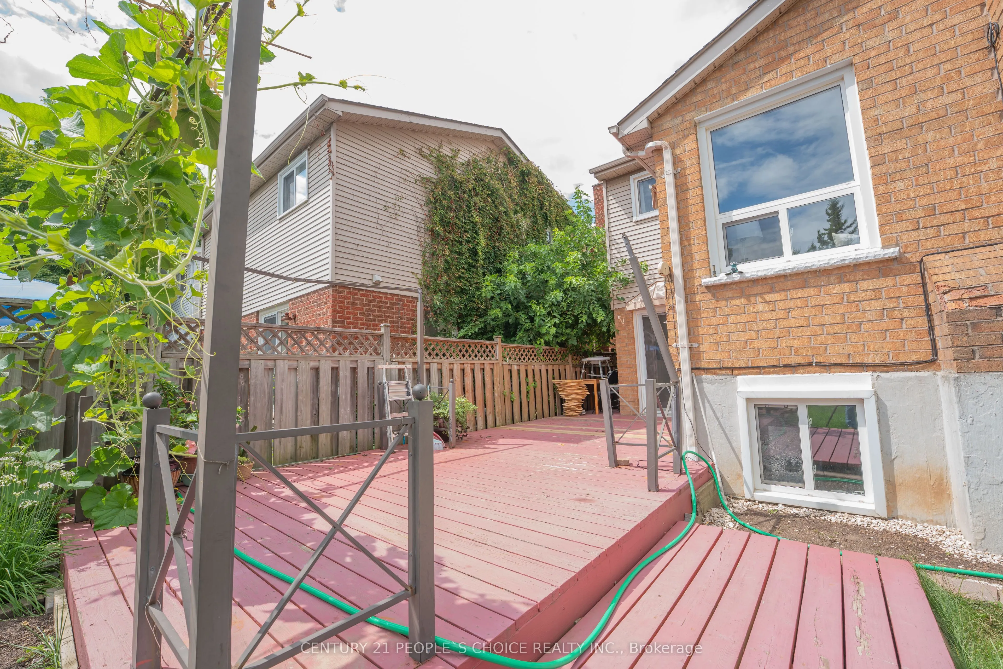 2247 Silverbirch Court