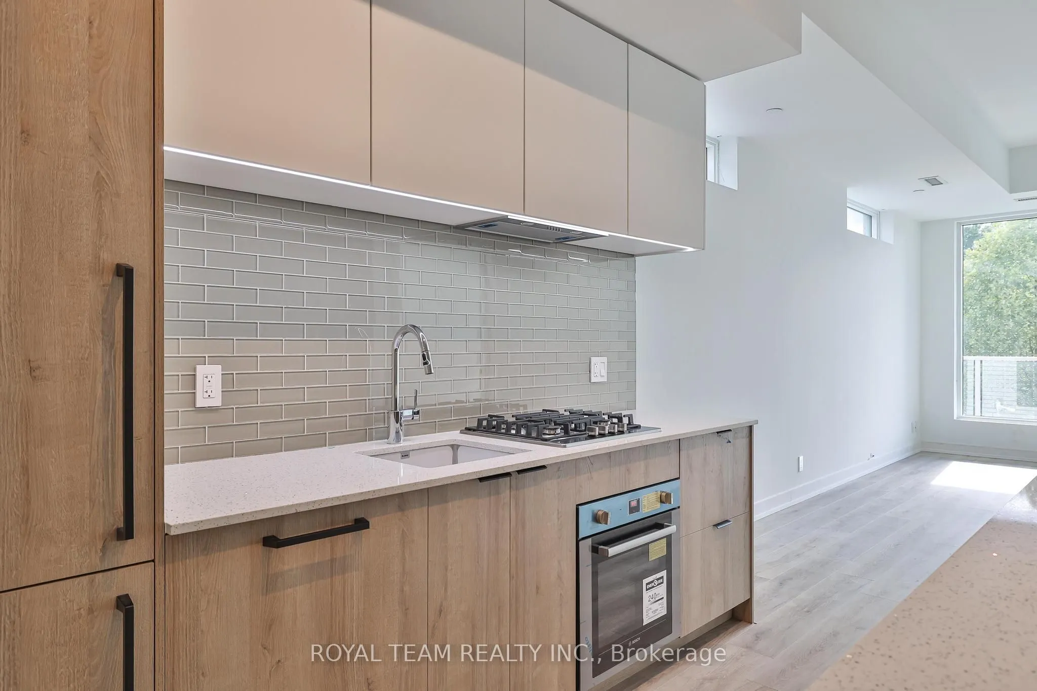 722 Marlee Avenue, #203