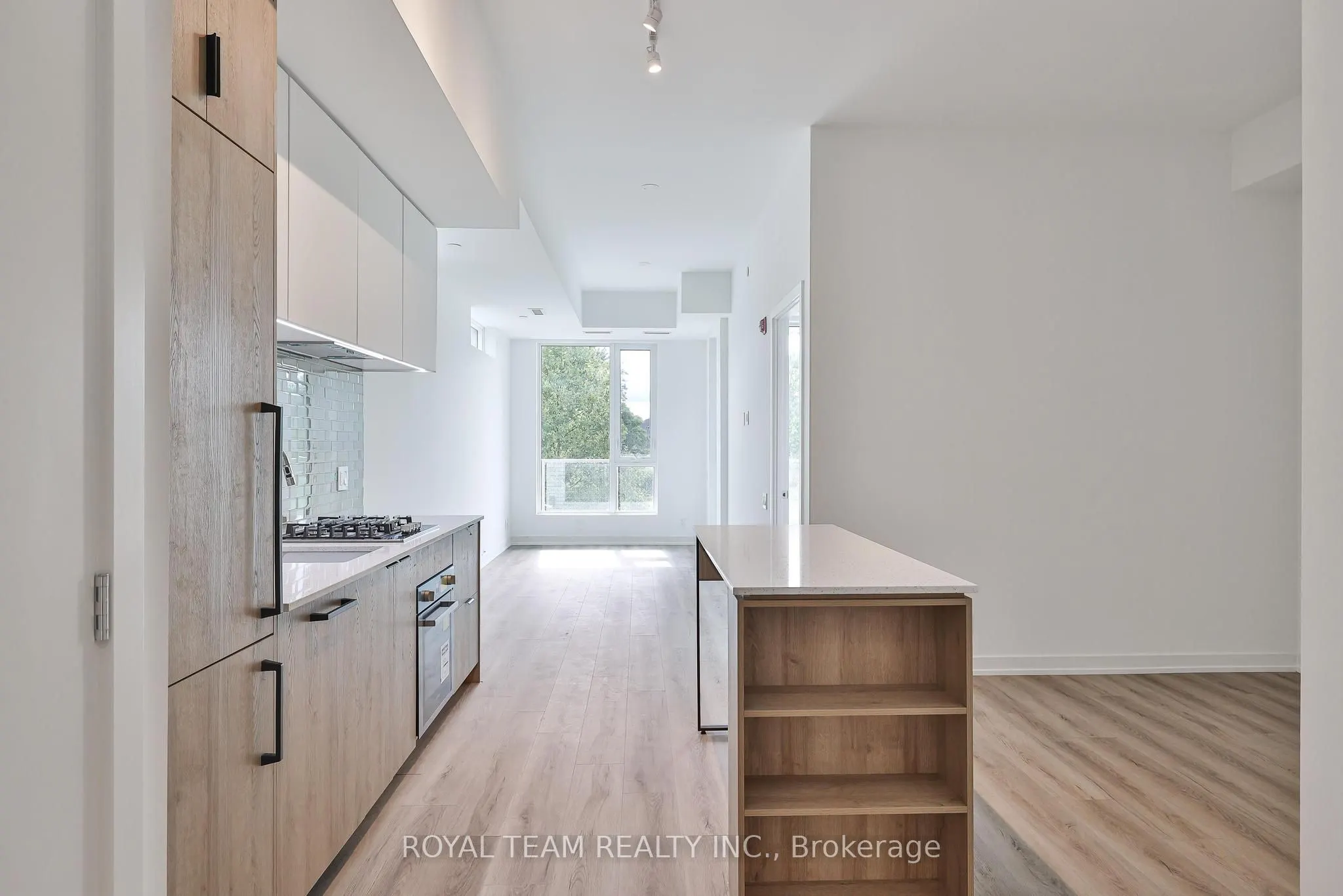 722 Marlee Avenue, #203