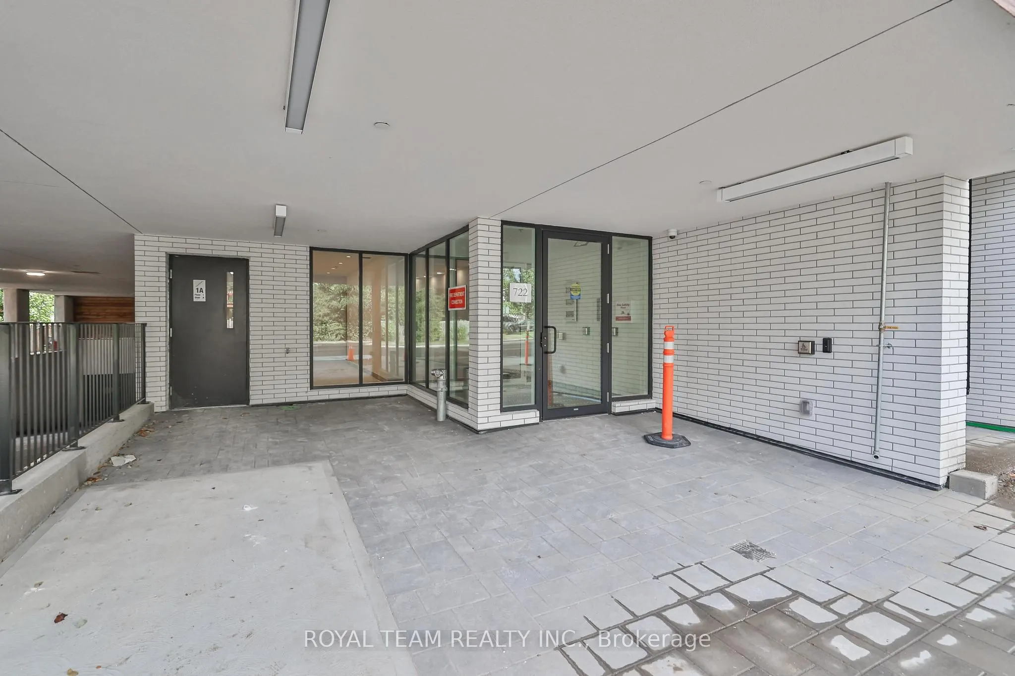 722 Marlee Avenue, #203