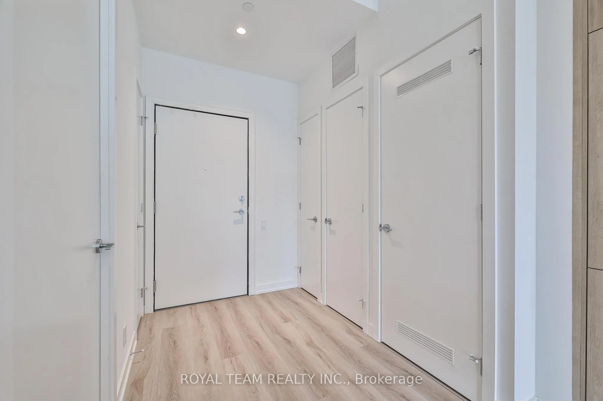 722 Marlee Avenue, #203