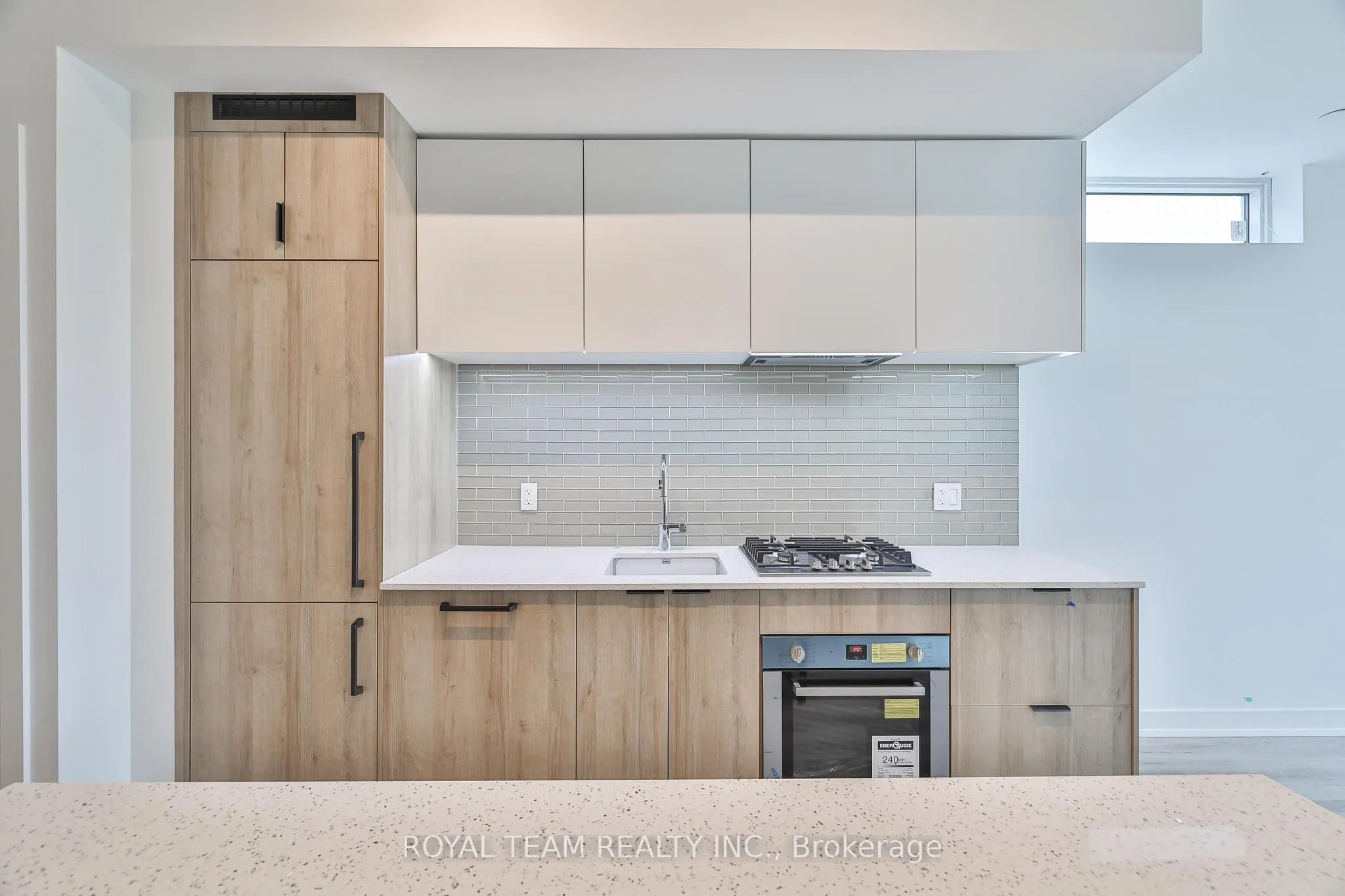 722 Marlee Avenue, #203