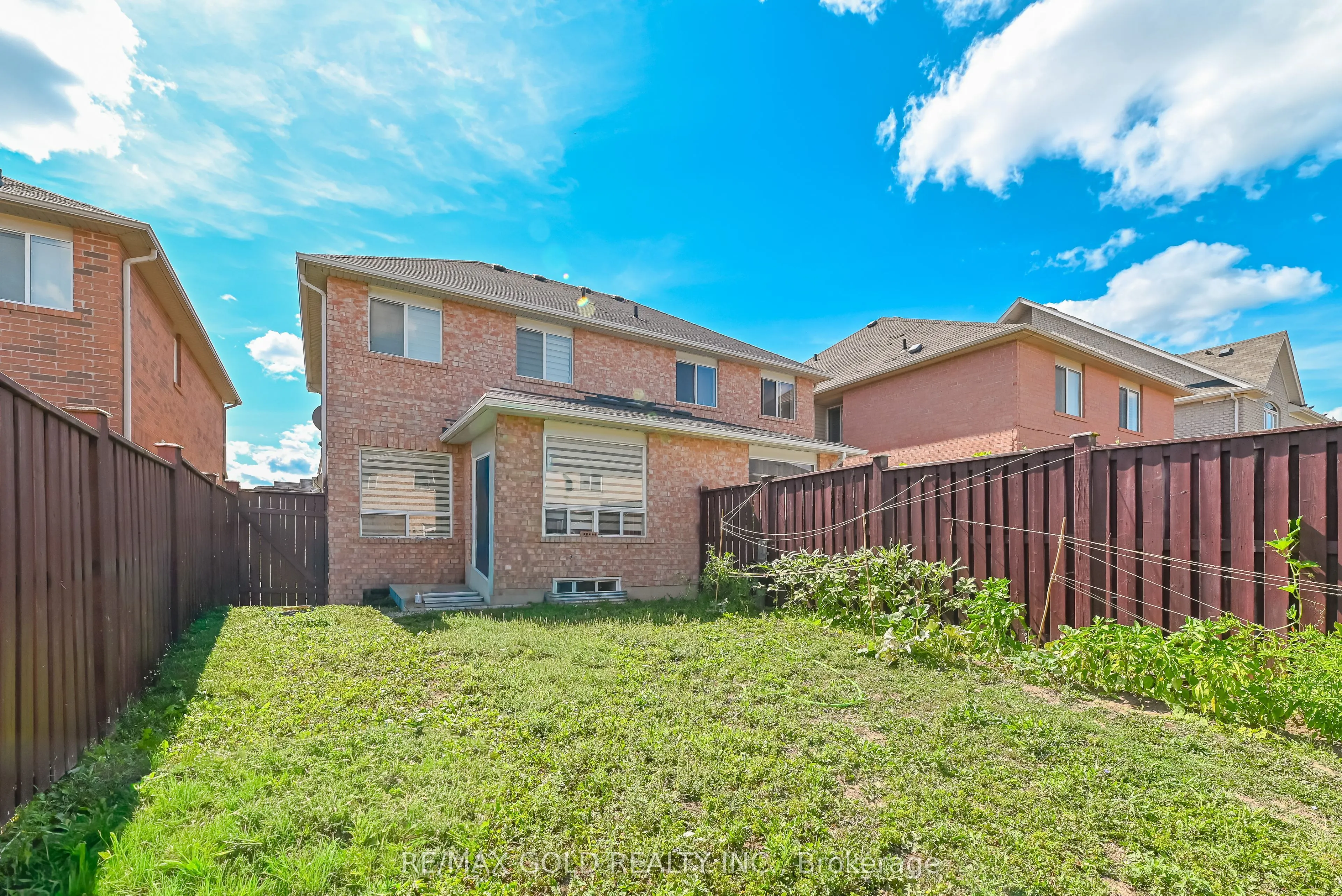 17 Levida Street
