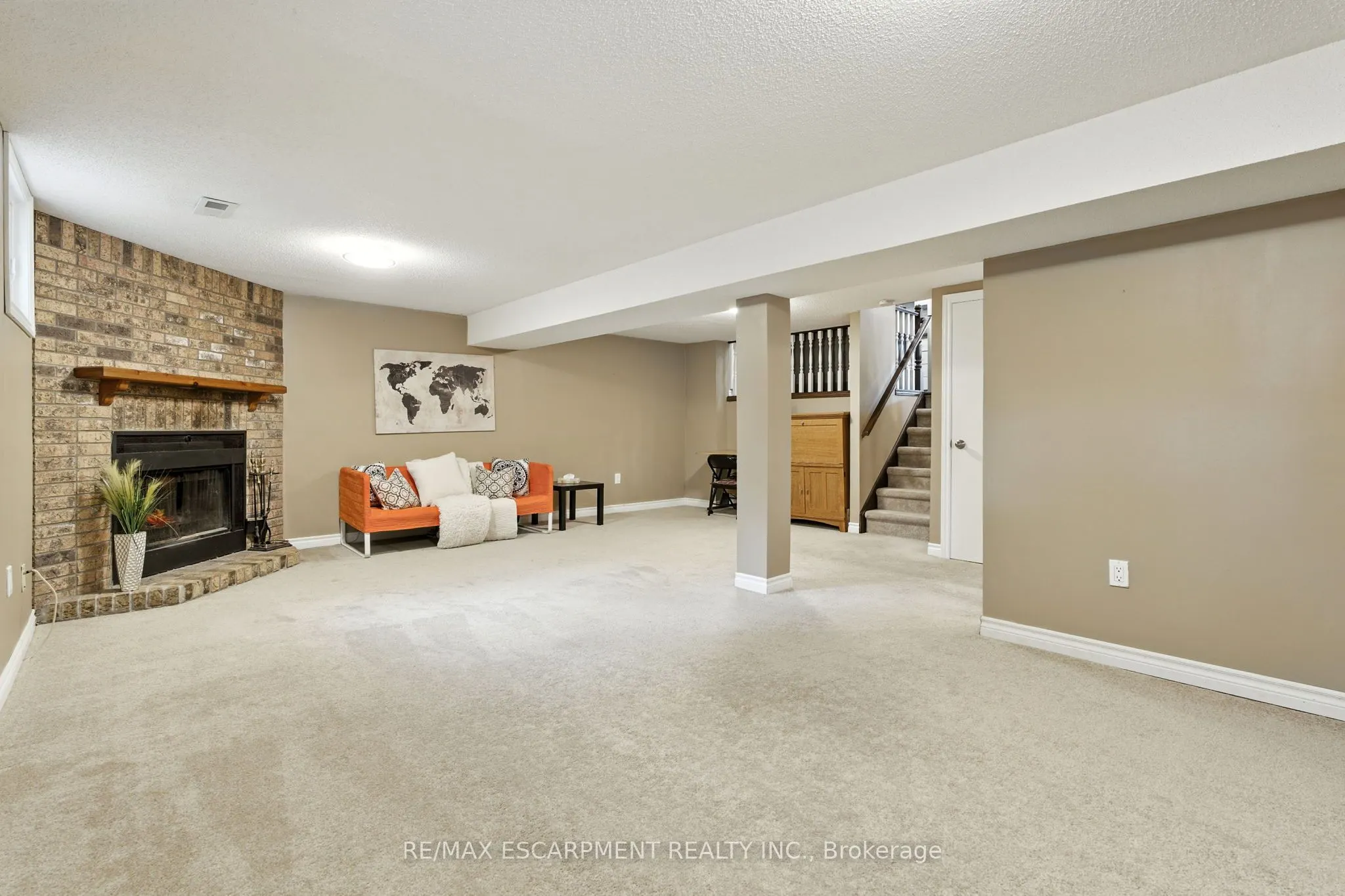2438 Whittaker Drive