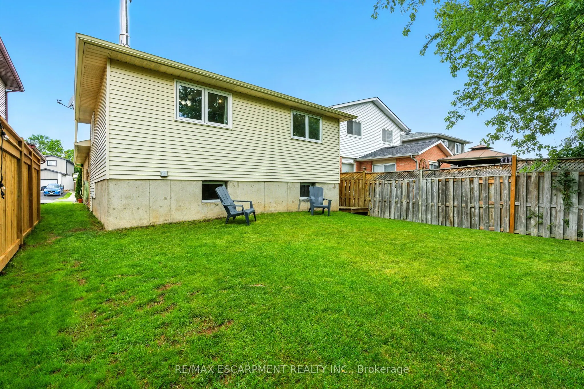 2438 Whittaker Drive