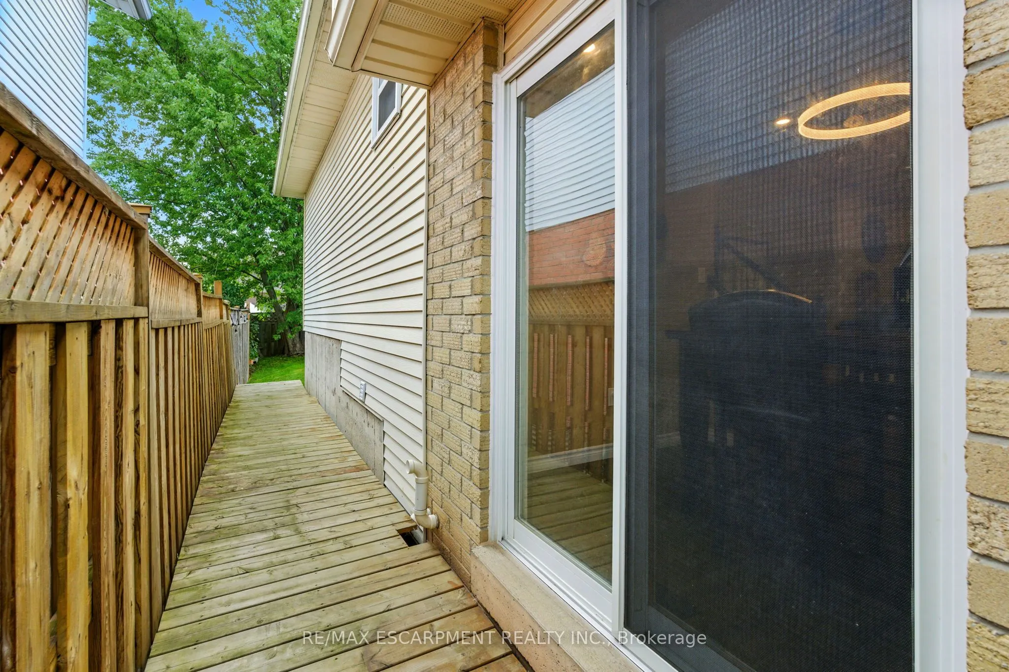 2438 Whittaker Drive