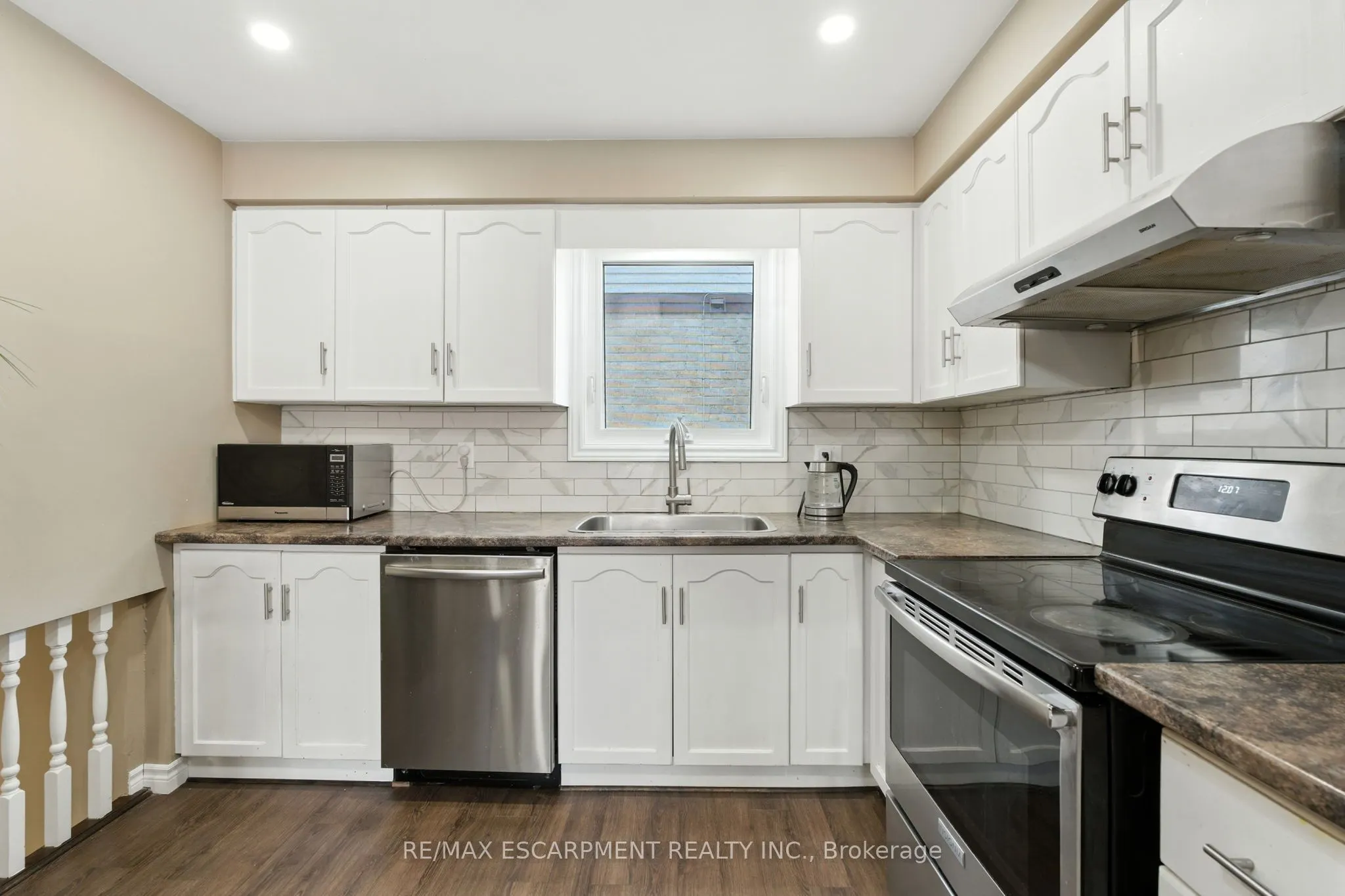 2438 Whittaker Drive