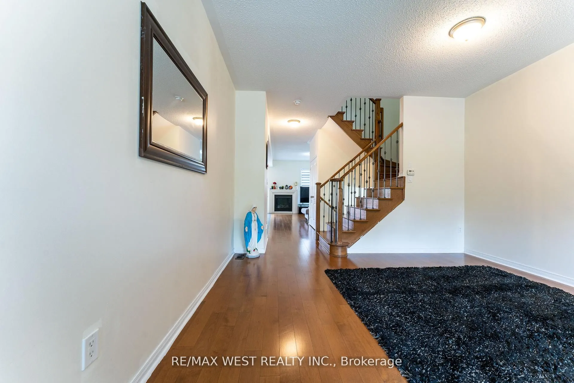 40 Yellowknife Road