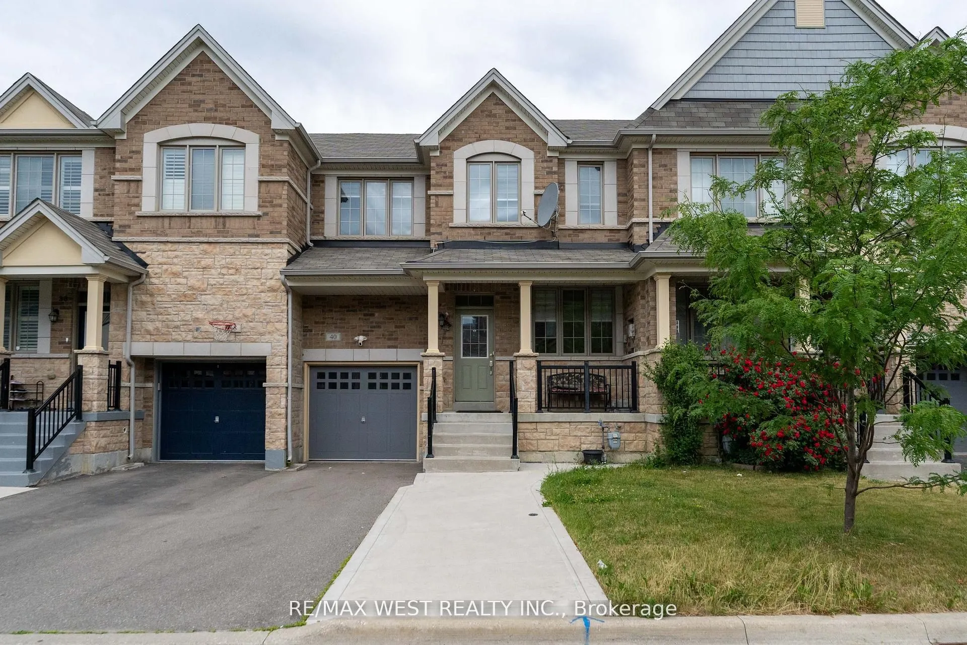 40 Yellowknife Road