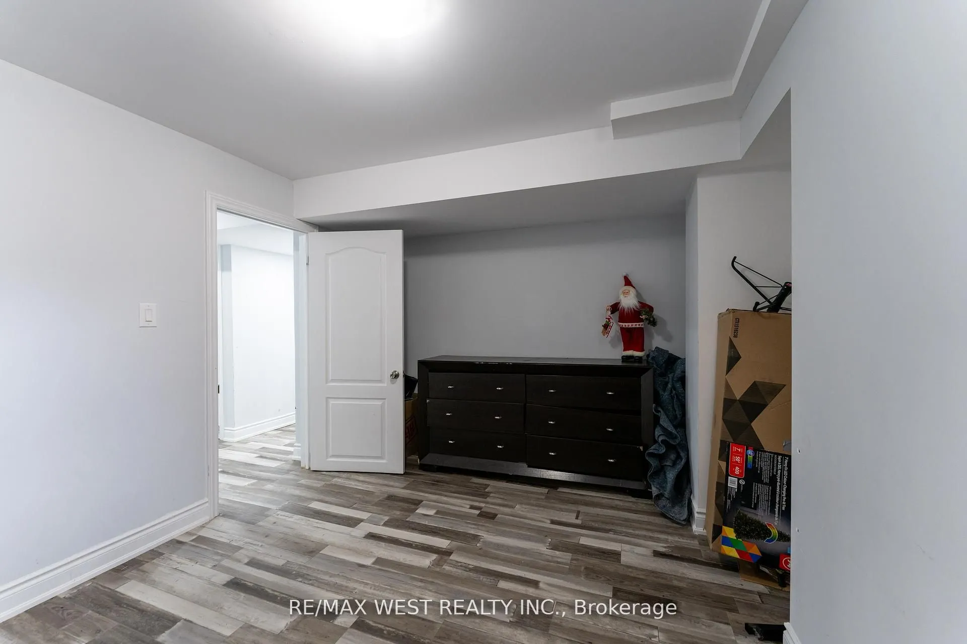 40 Yellowknife Road