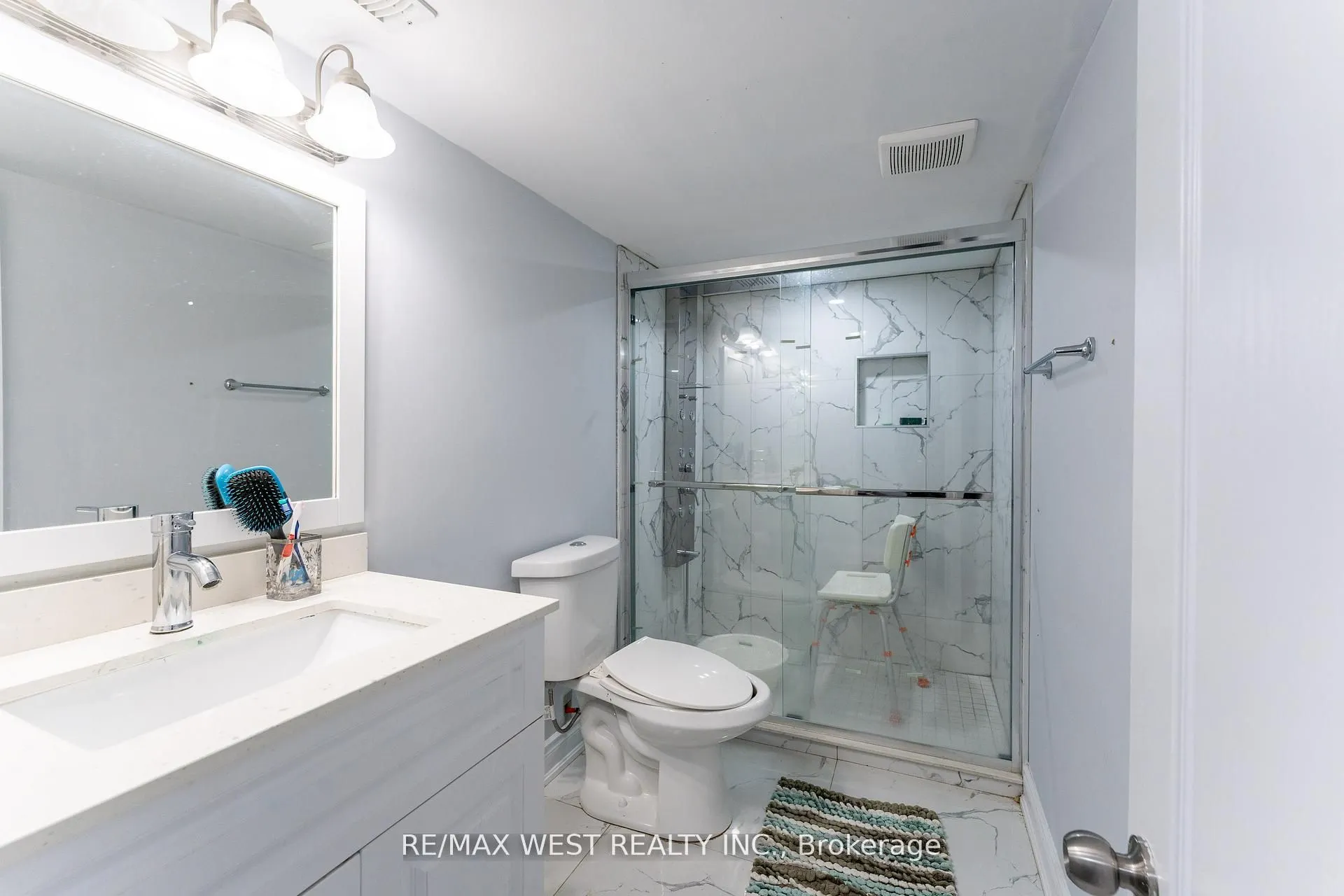 40 Yellowknife Road