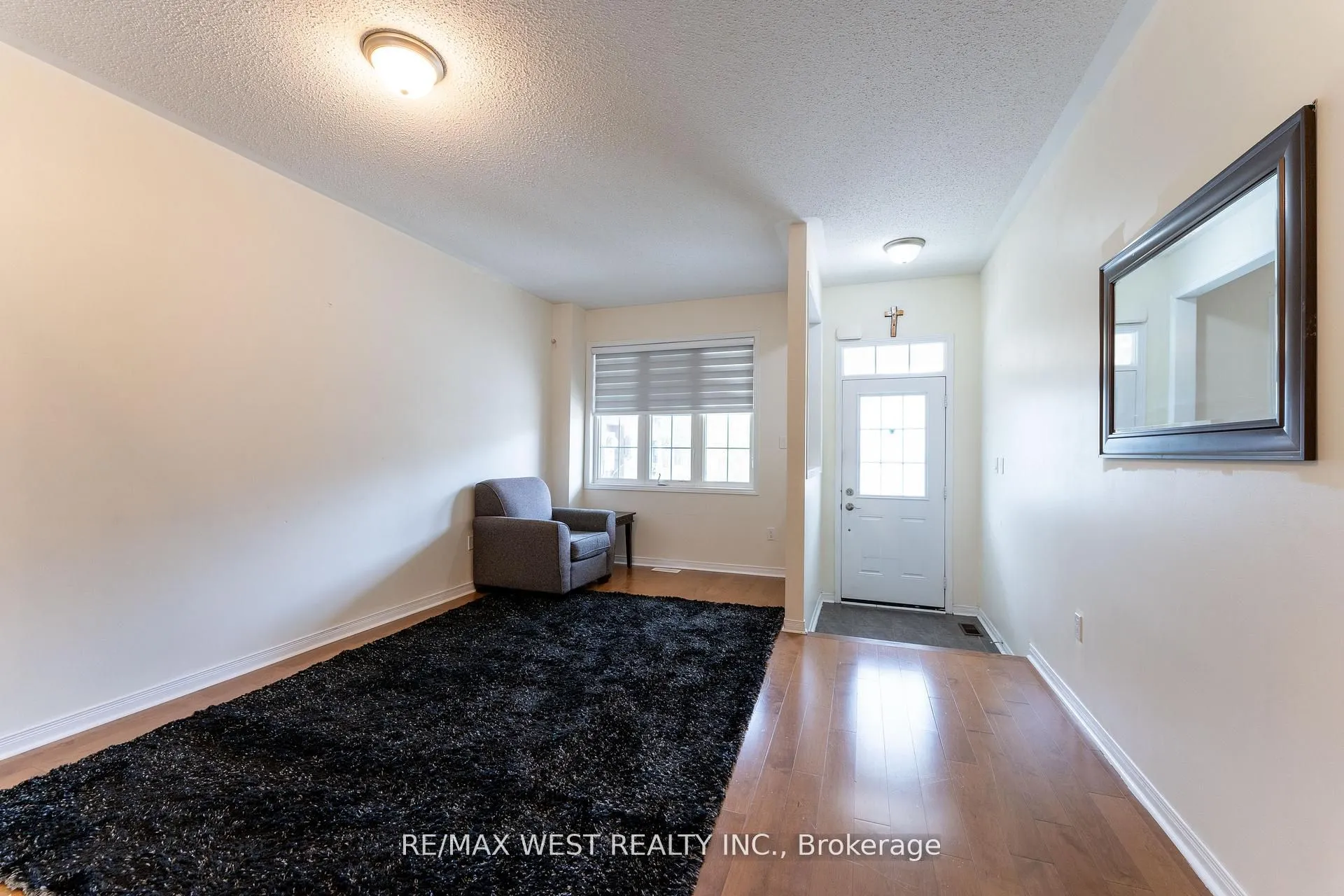 40 Yellowknife Road