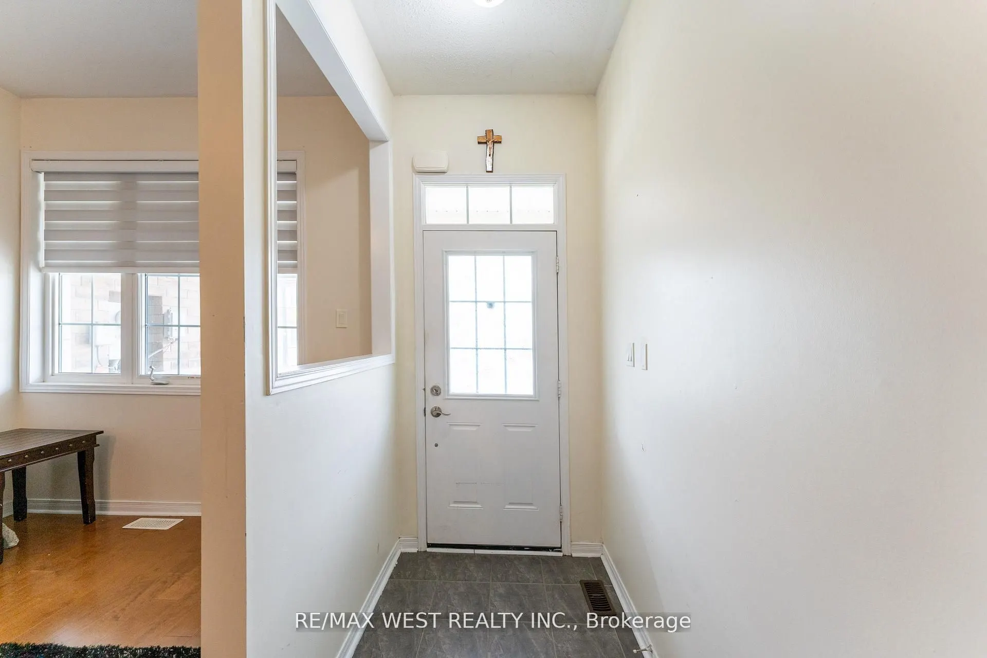 40 Yellowknife Road
