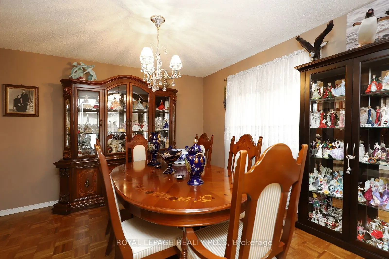 1086 Hedge Drive