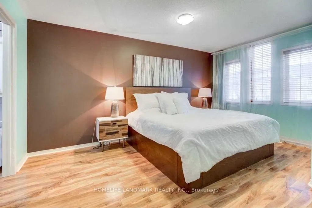 601 Shoreline Drive, #8