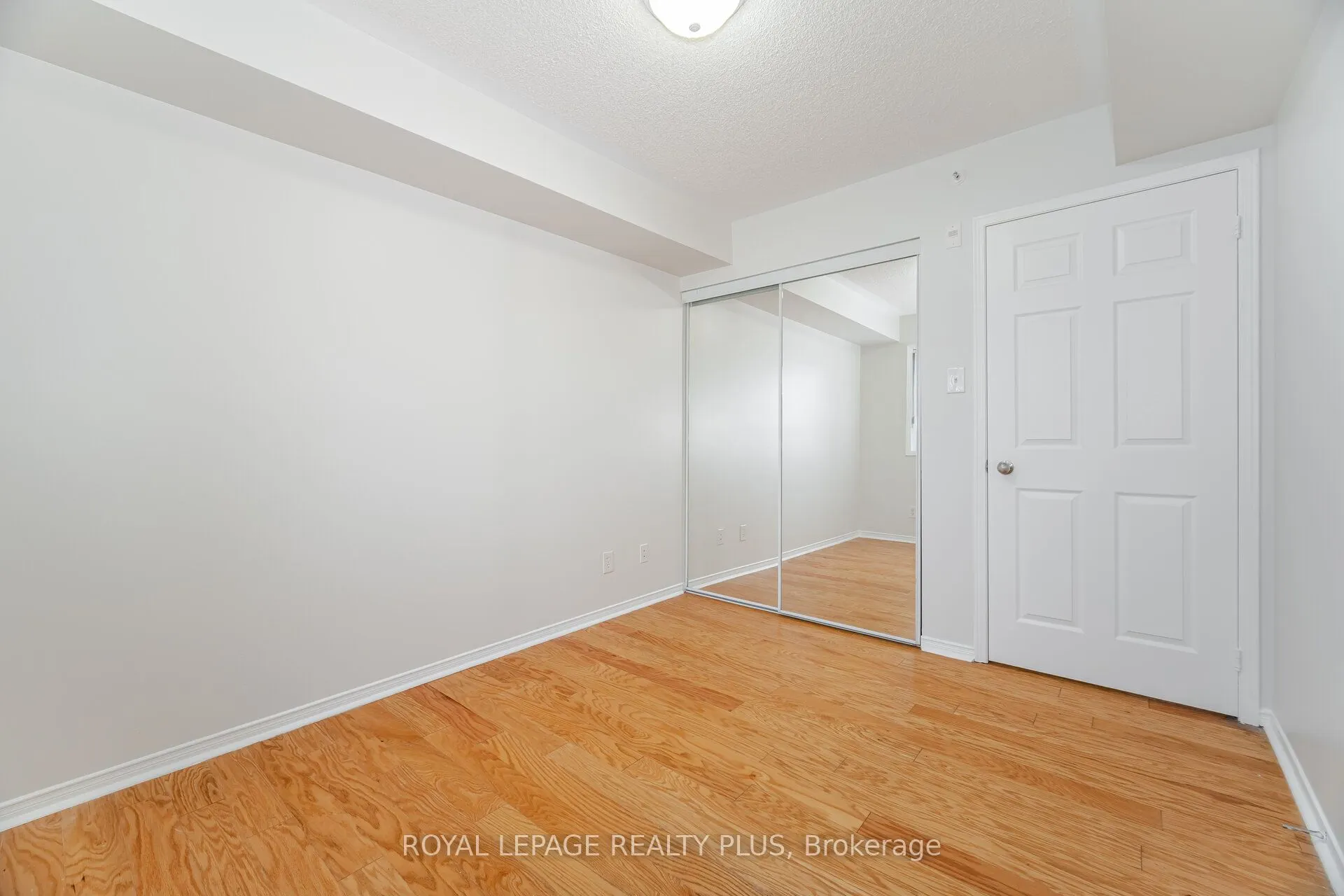 5100 Winston Churchill Boulevard, #107