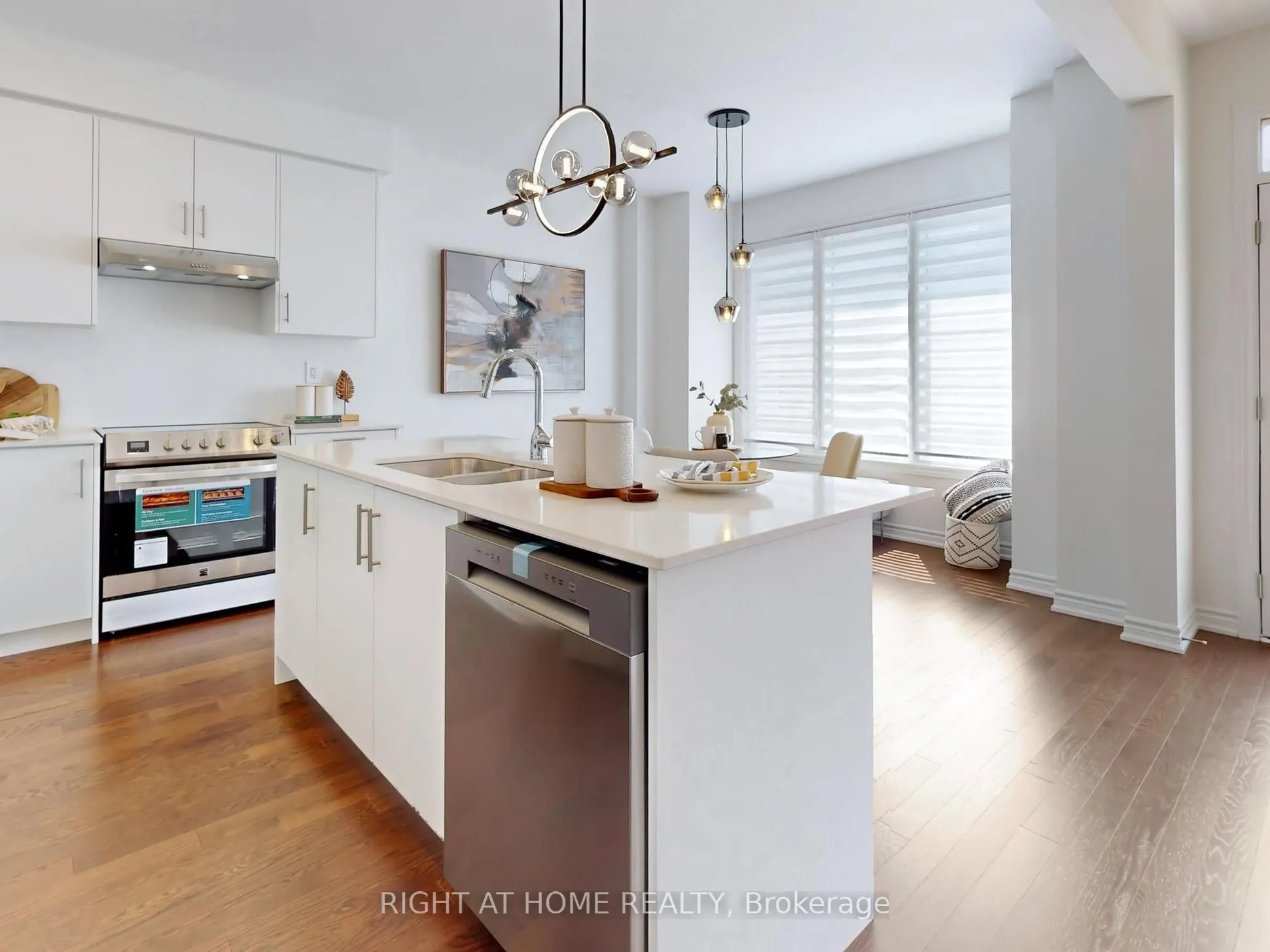 328 Bergamot Avenue