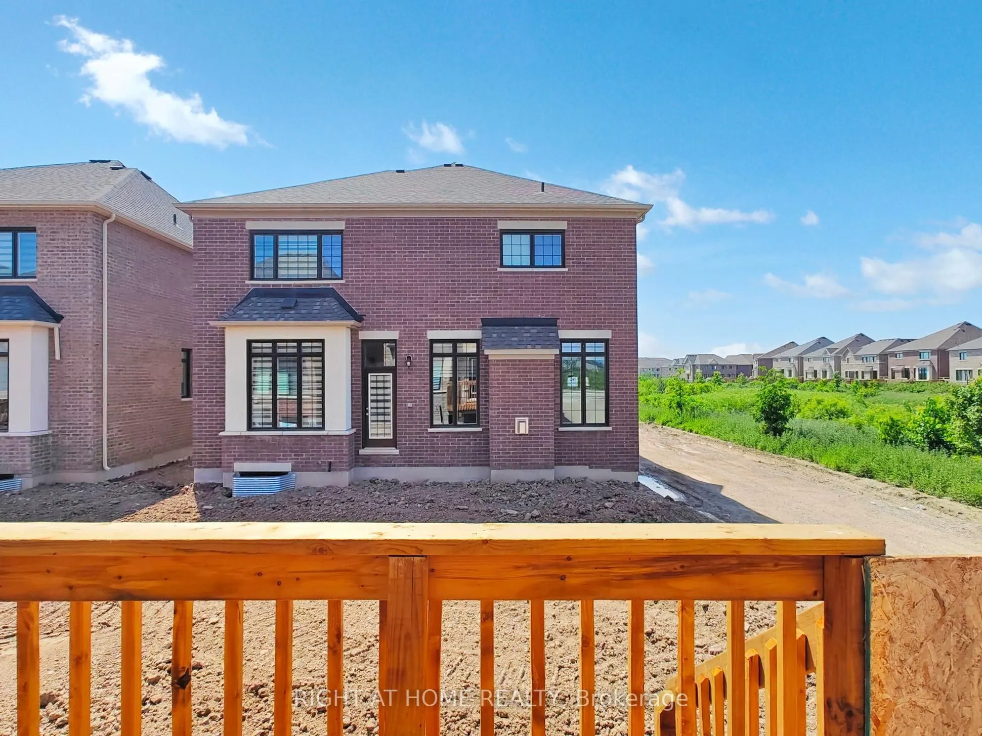 328 Bergamot Avenue
