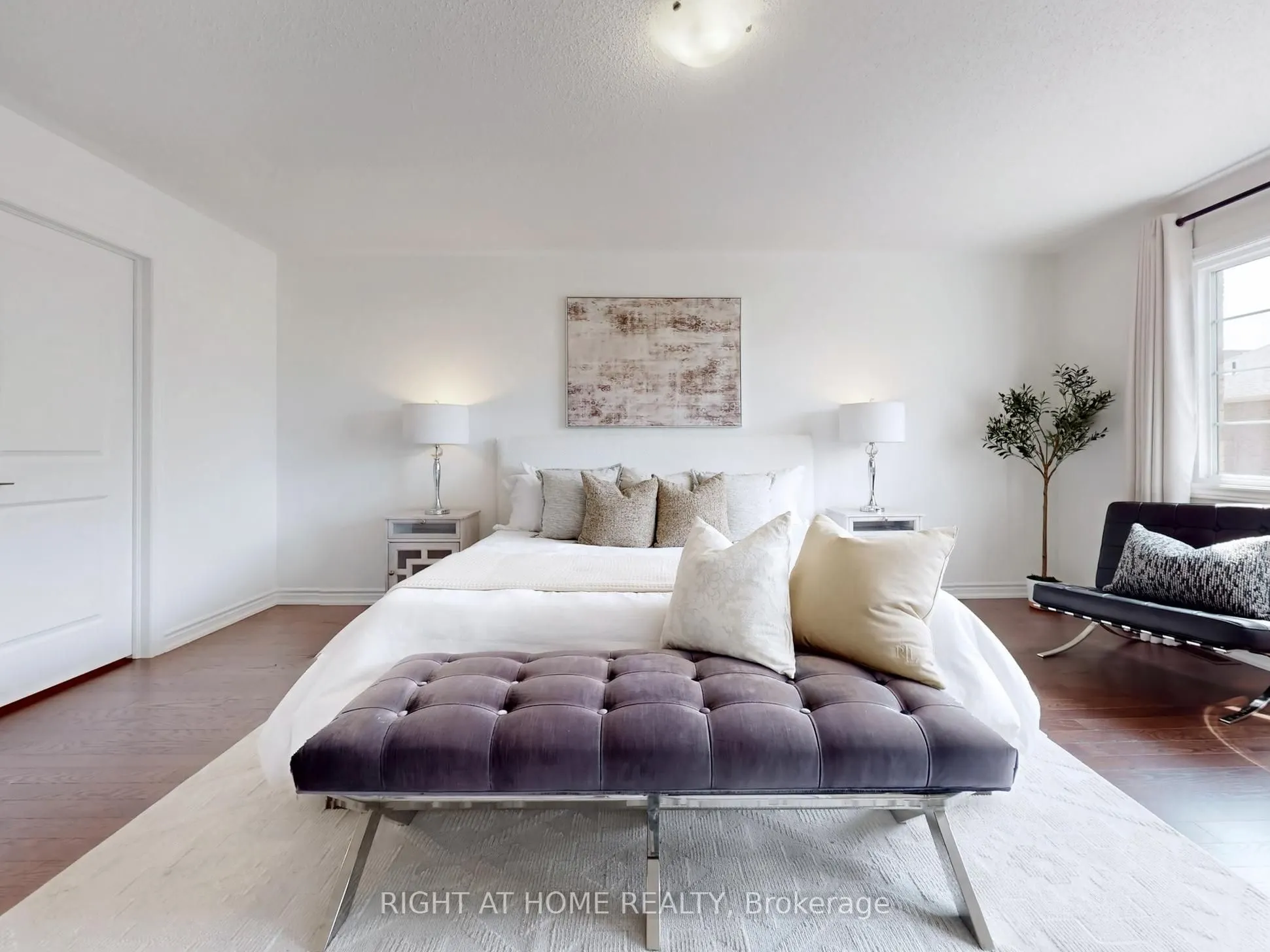 328 Bergamot Avenue