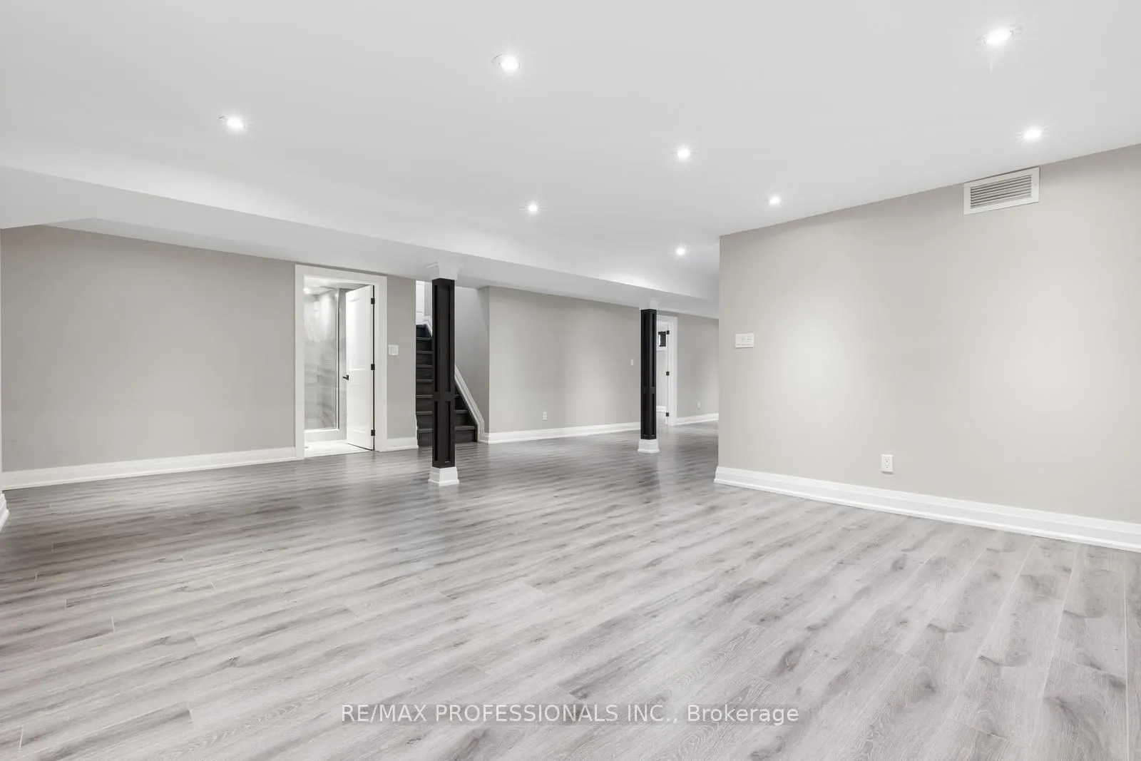 20 Bradbury Crescent