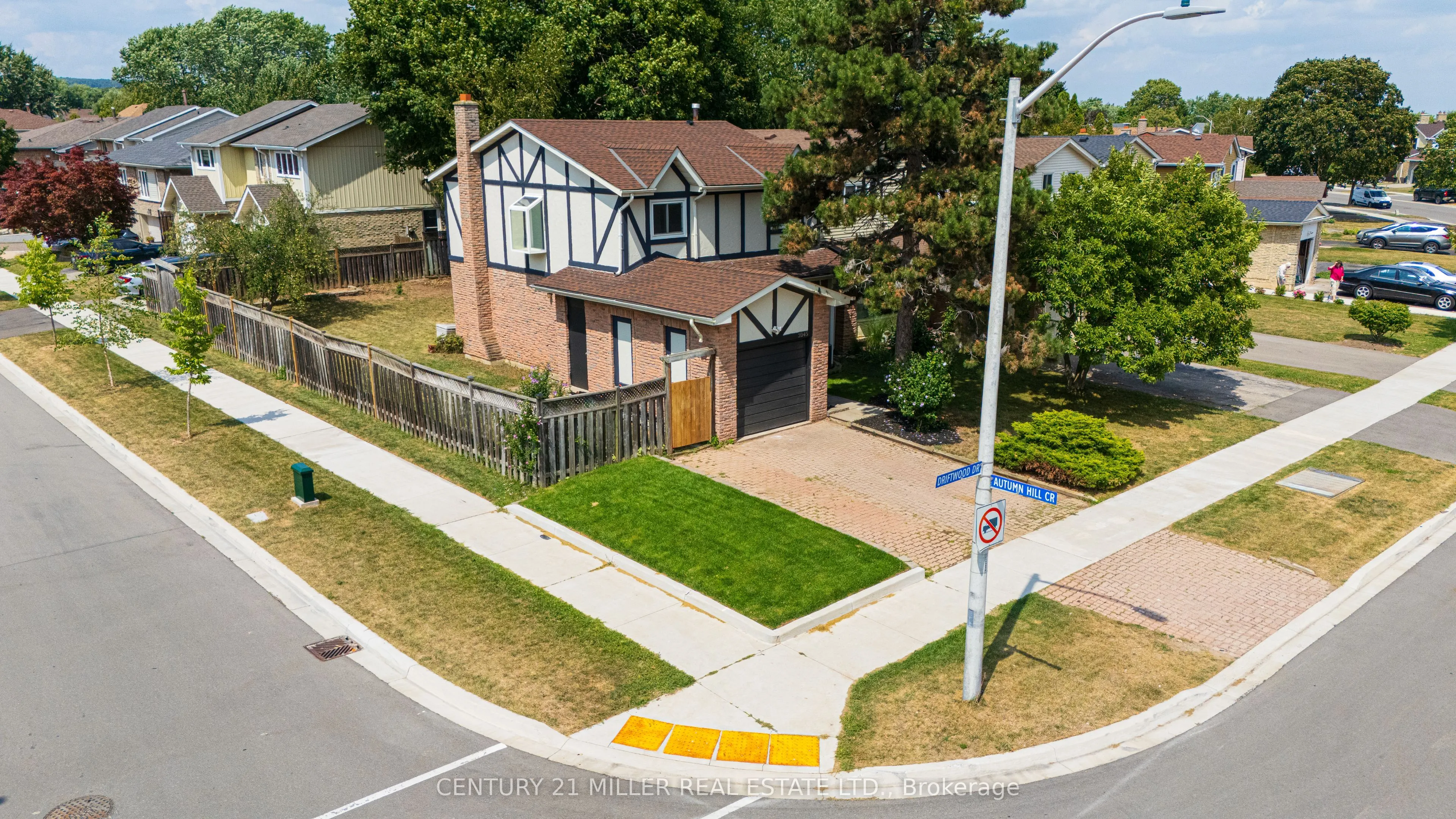 3045 Driftwood Drive