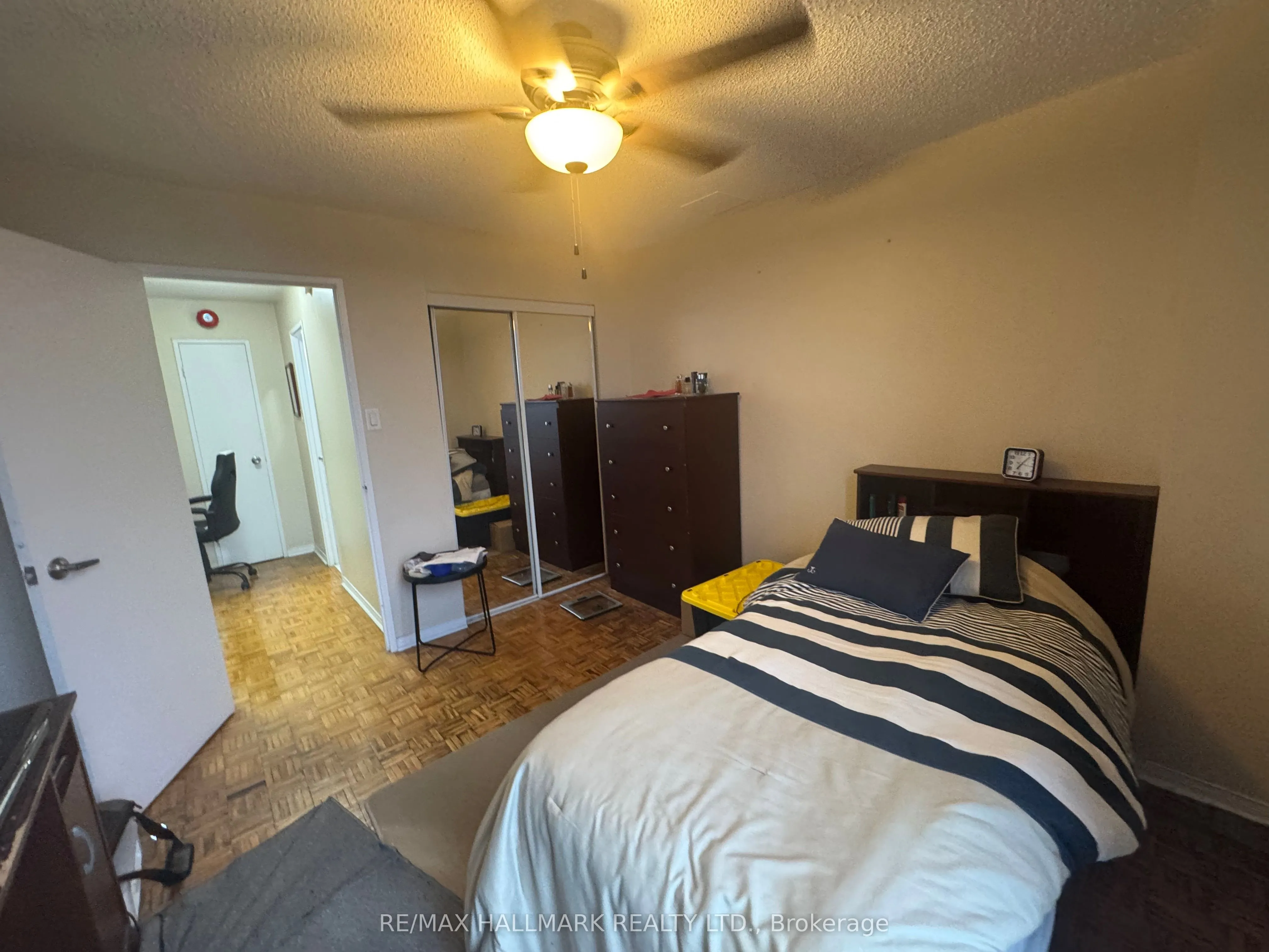 4645 Jane Street, #1207