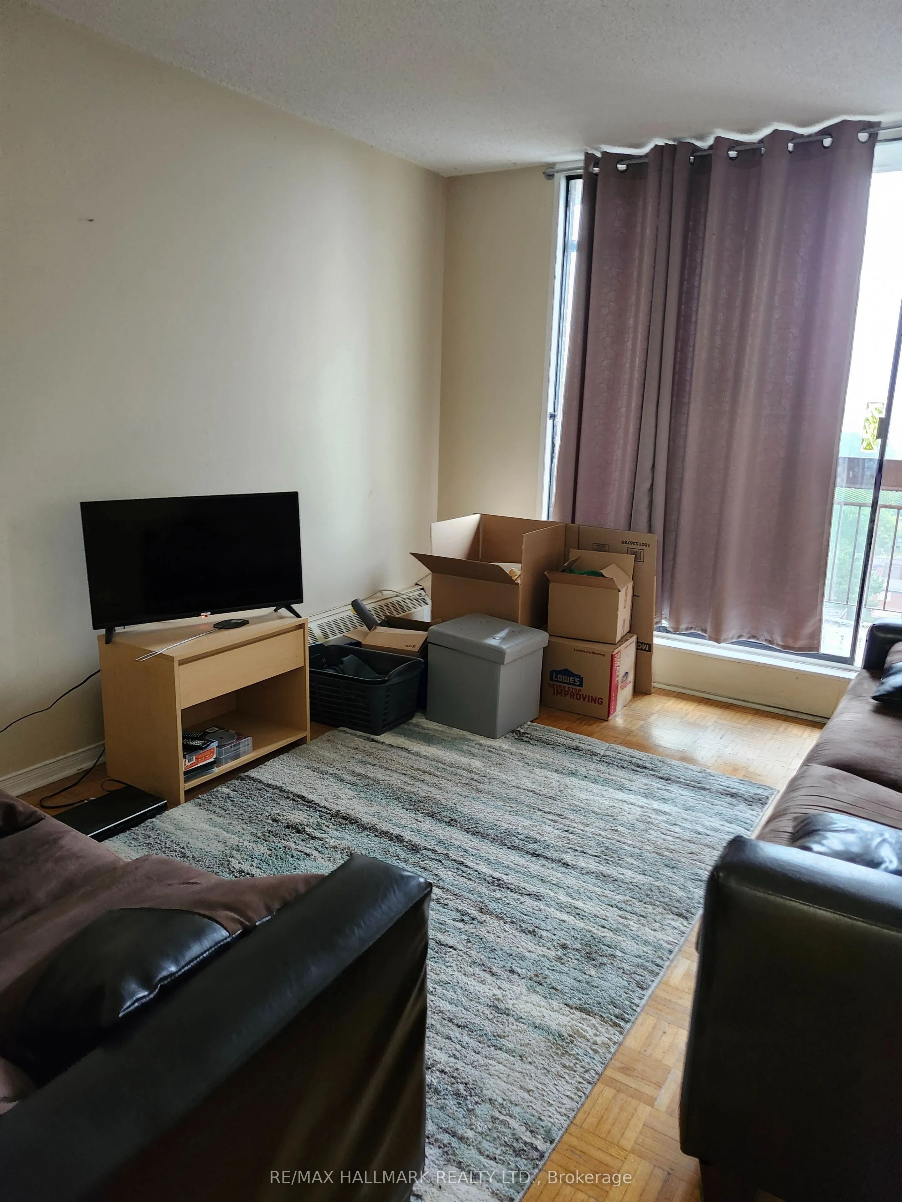 4645 Jane Street, #1207