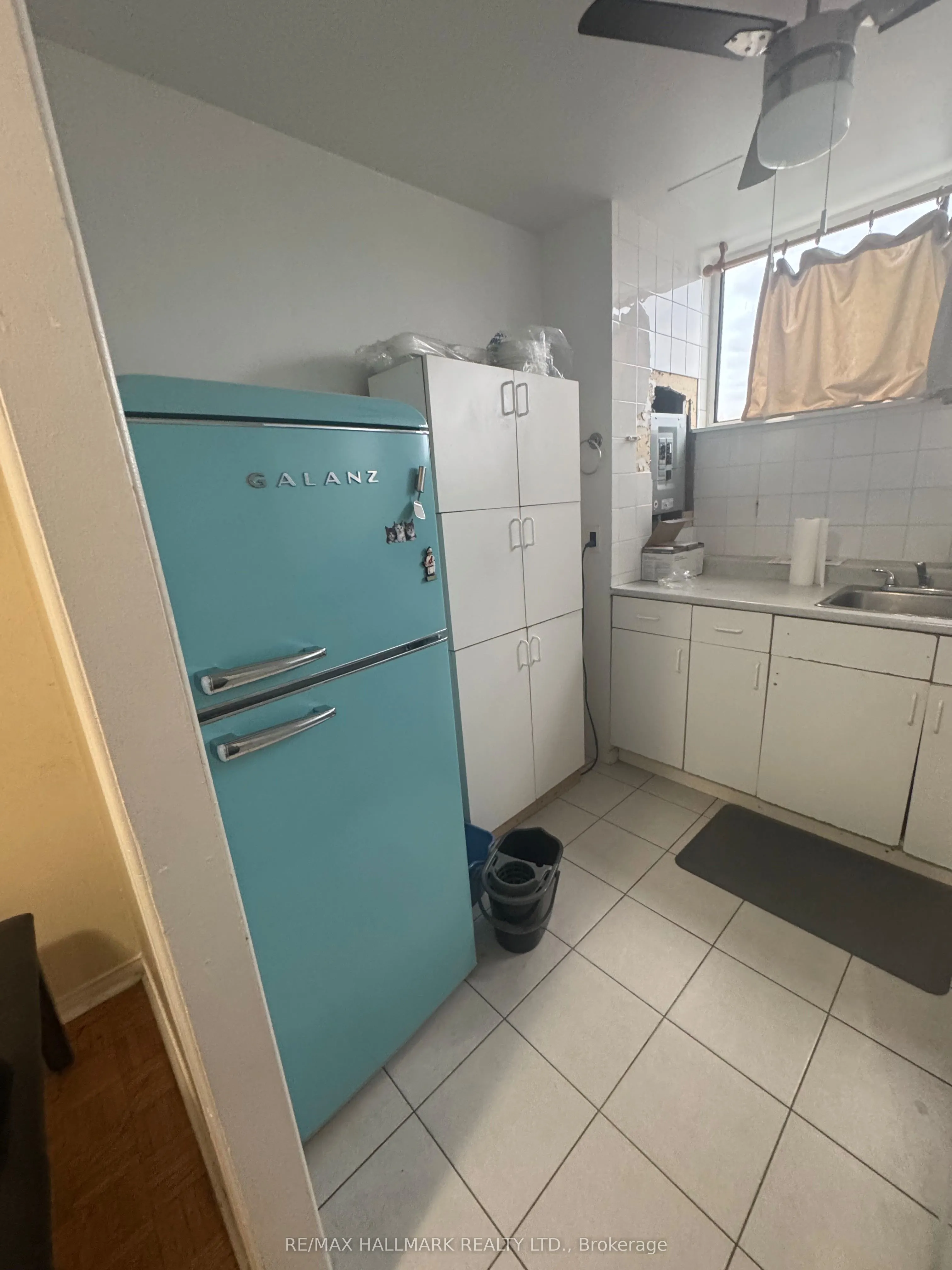 4645 Jane Street, #1207