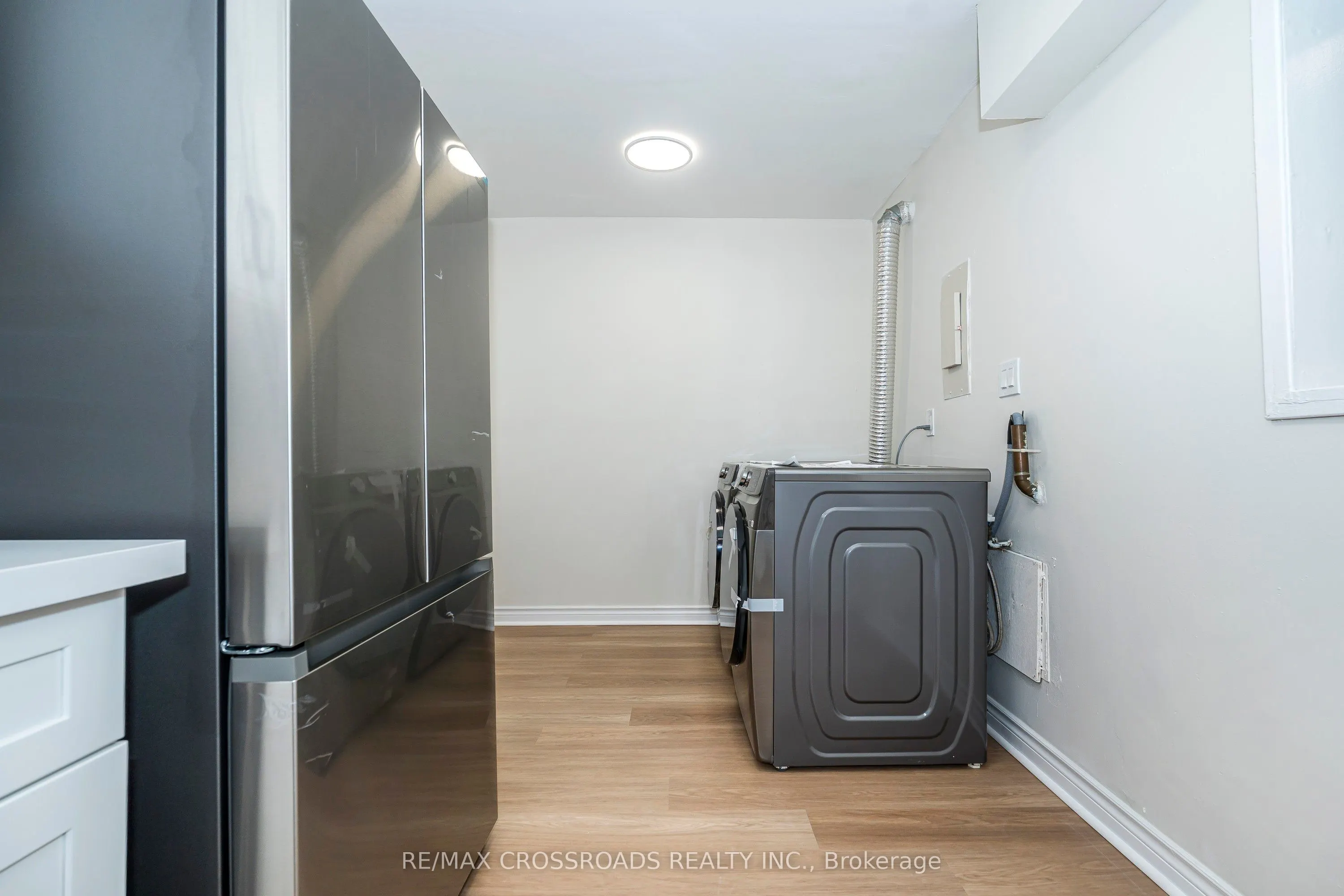 320 Dixon Road, #806