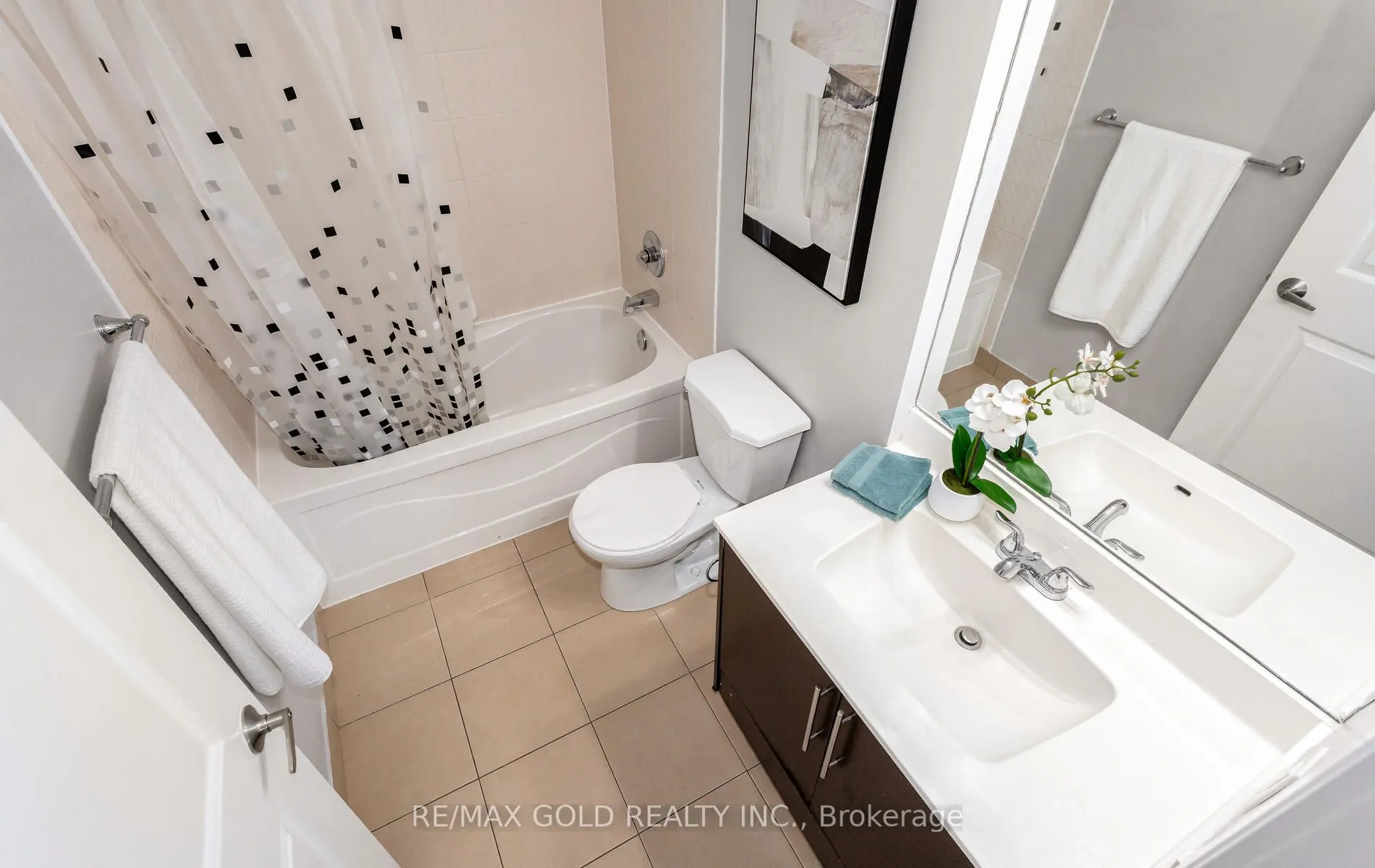 330 Burnhamthorpe Road, #804